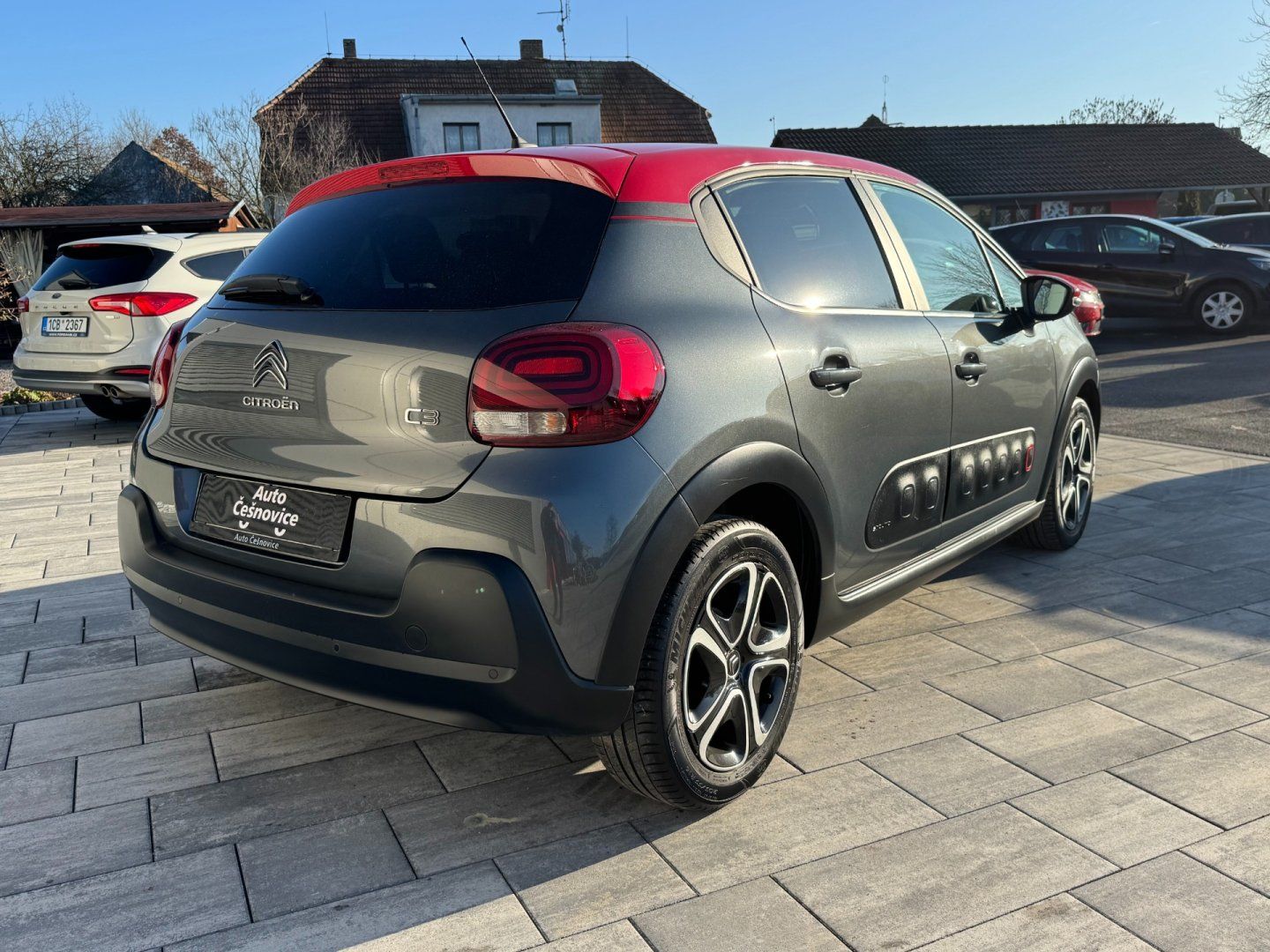 Citroën C3, 1,2 PURE TECH 60Kw - fotka 5