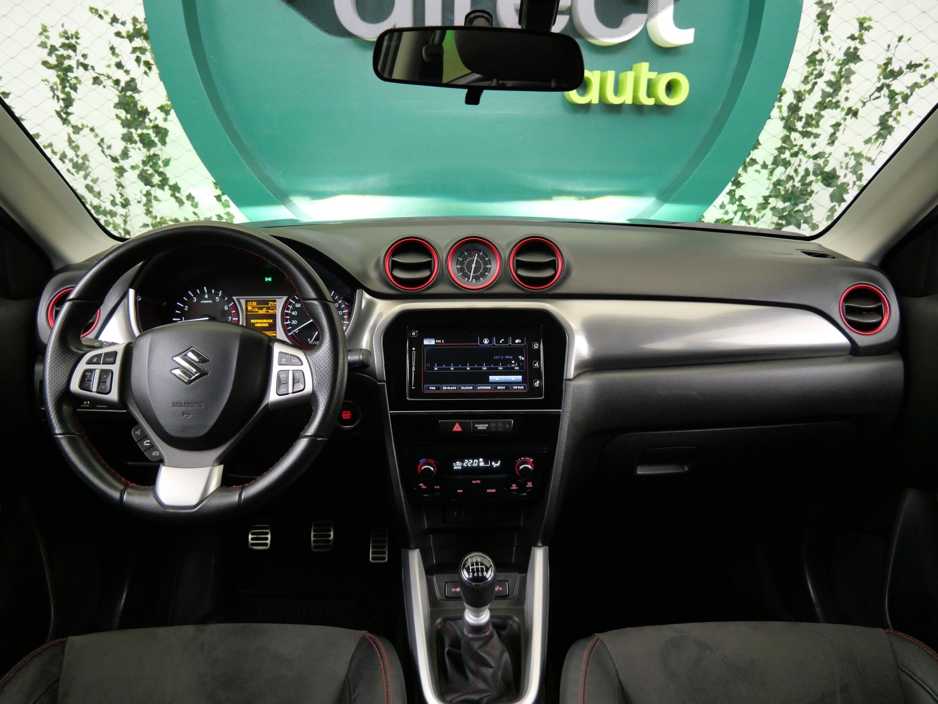 Suzuki Vitara, 1.4 BoosterJet 103 kW - fotka 5
