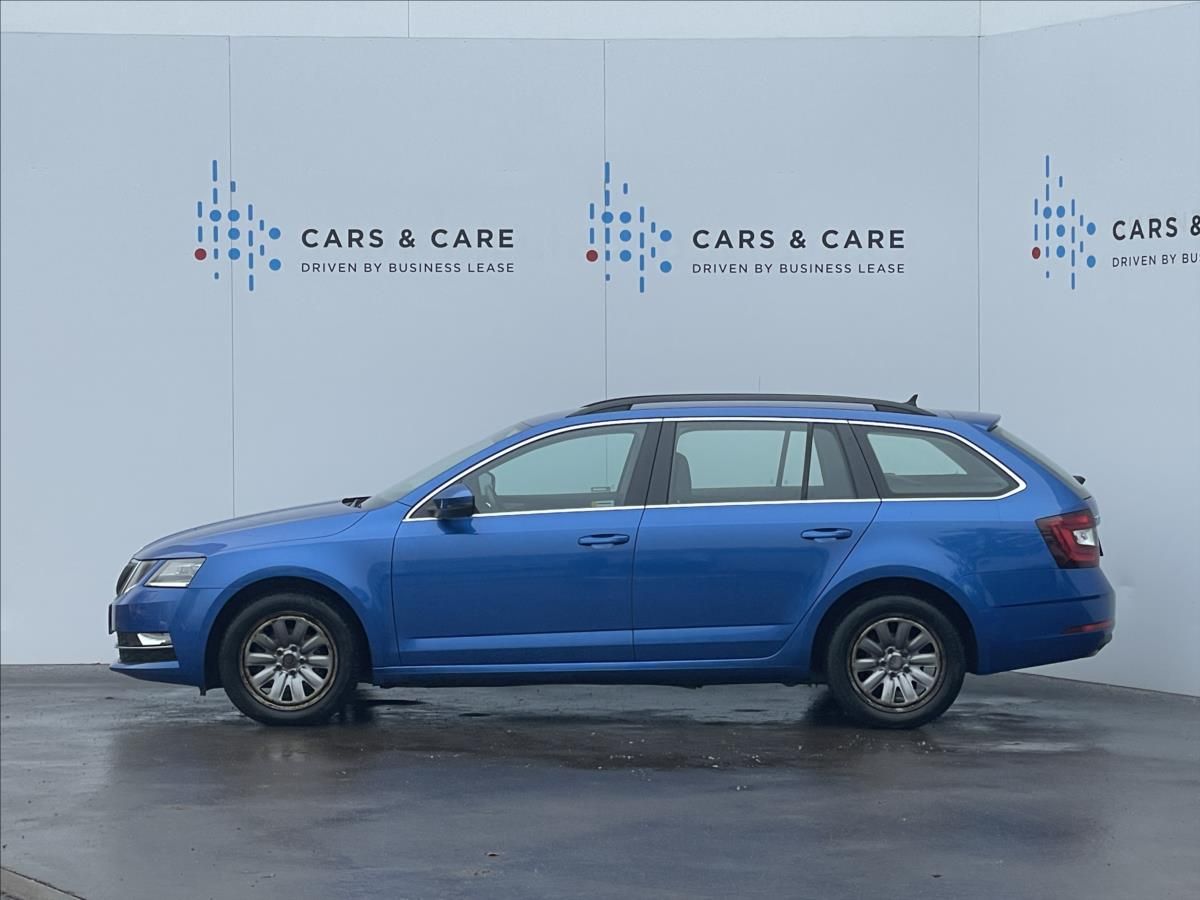 Škoda Octavia, 1,6 TDI Combi Style LED+KESSY - fotka 2