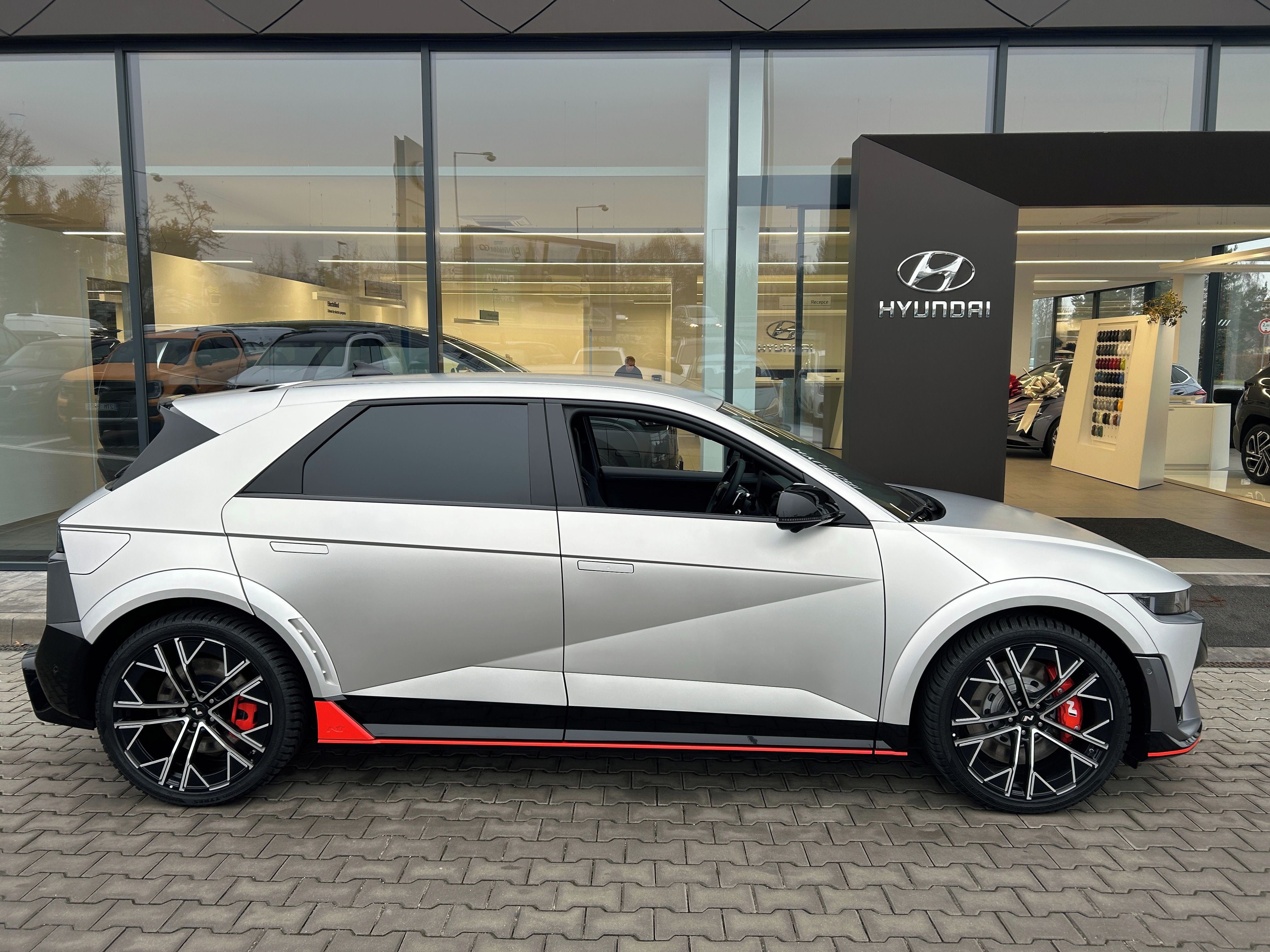 Hyundai Ioniq 5, N EVERYDAY 84kWh 4x4 478kW - fotka 2