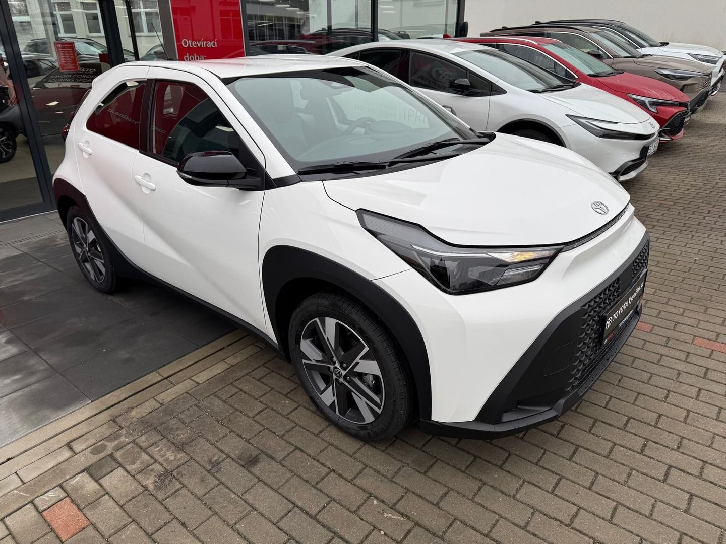 Toyota Aygo, 1.5HEV 116PS Comfort - fotka 3