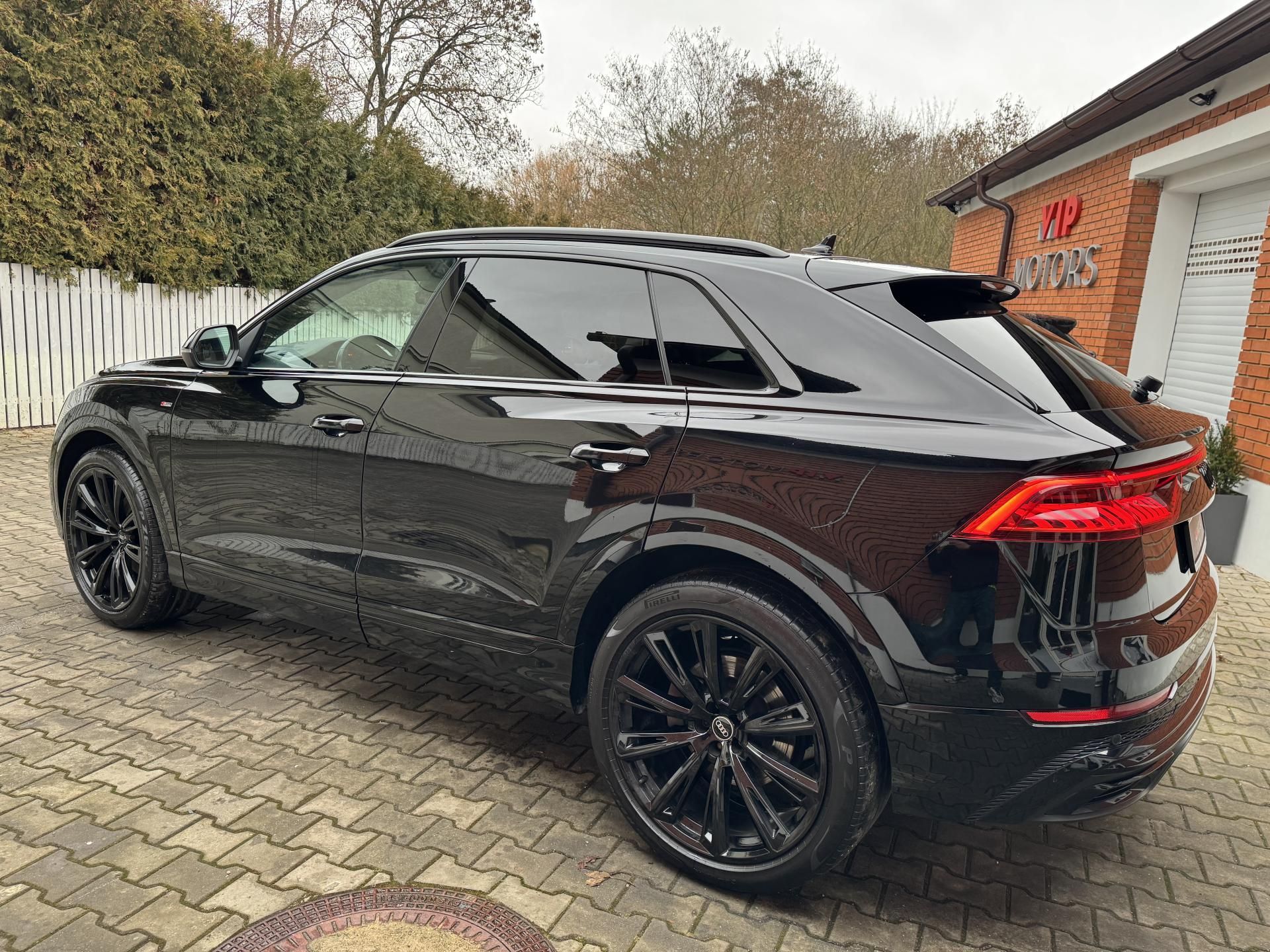 Audi Q8, 50TDi-R23-NEZ.TOP-ČR-SERVIS - fotka 3