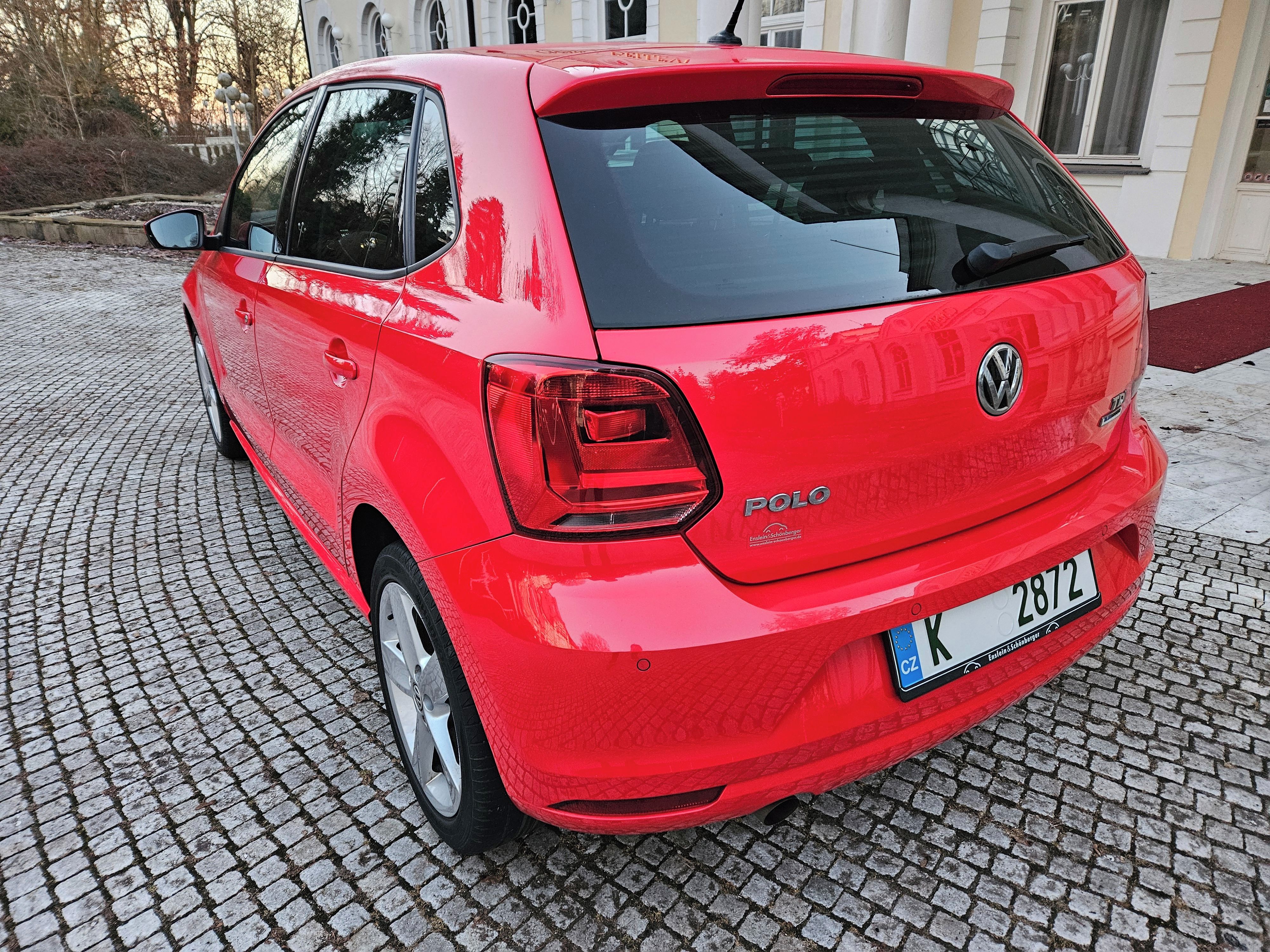 Volkswagen Polo, Highline 1.majitel Dovoz SRN - fotka 6