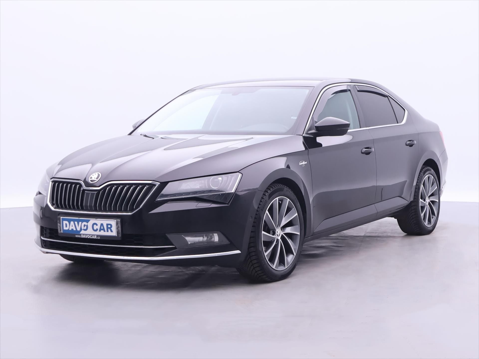 Škoda Superb, 2,0 TDI 140kW DSG L&K 4x4 CZ - fotka 3