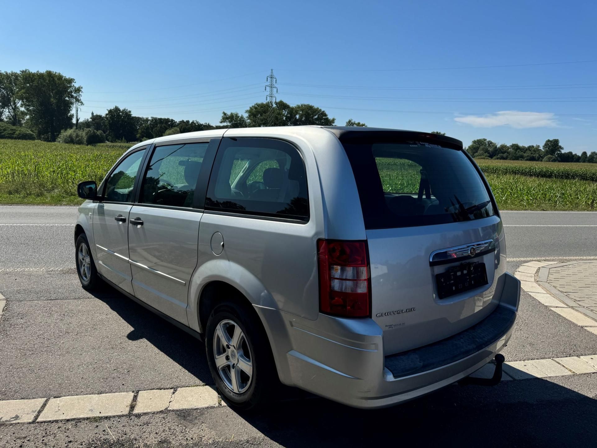 Chrysler Grand Voyager, RT 3.8 V6 EU 2009 - fotka 3