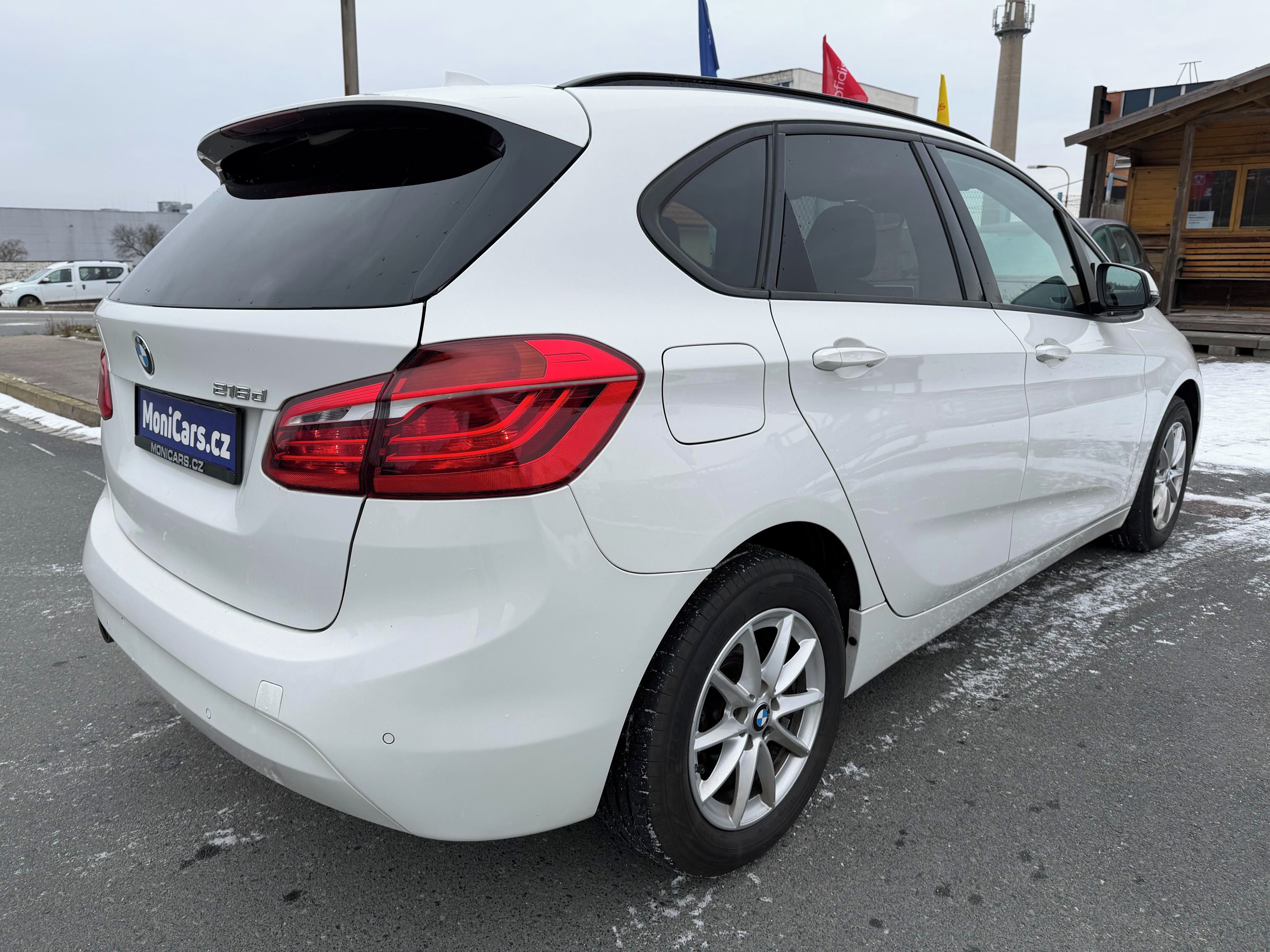 BMW Řada 2, 216d 85kW Active Tourer - fotka 5