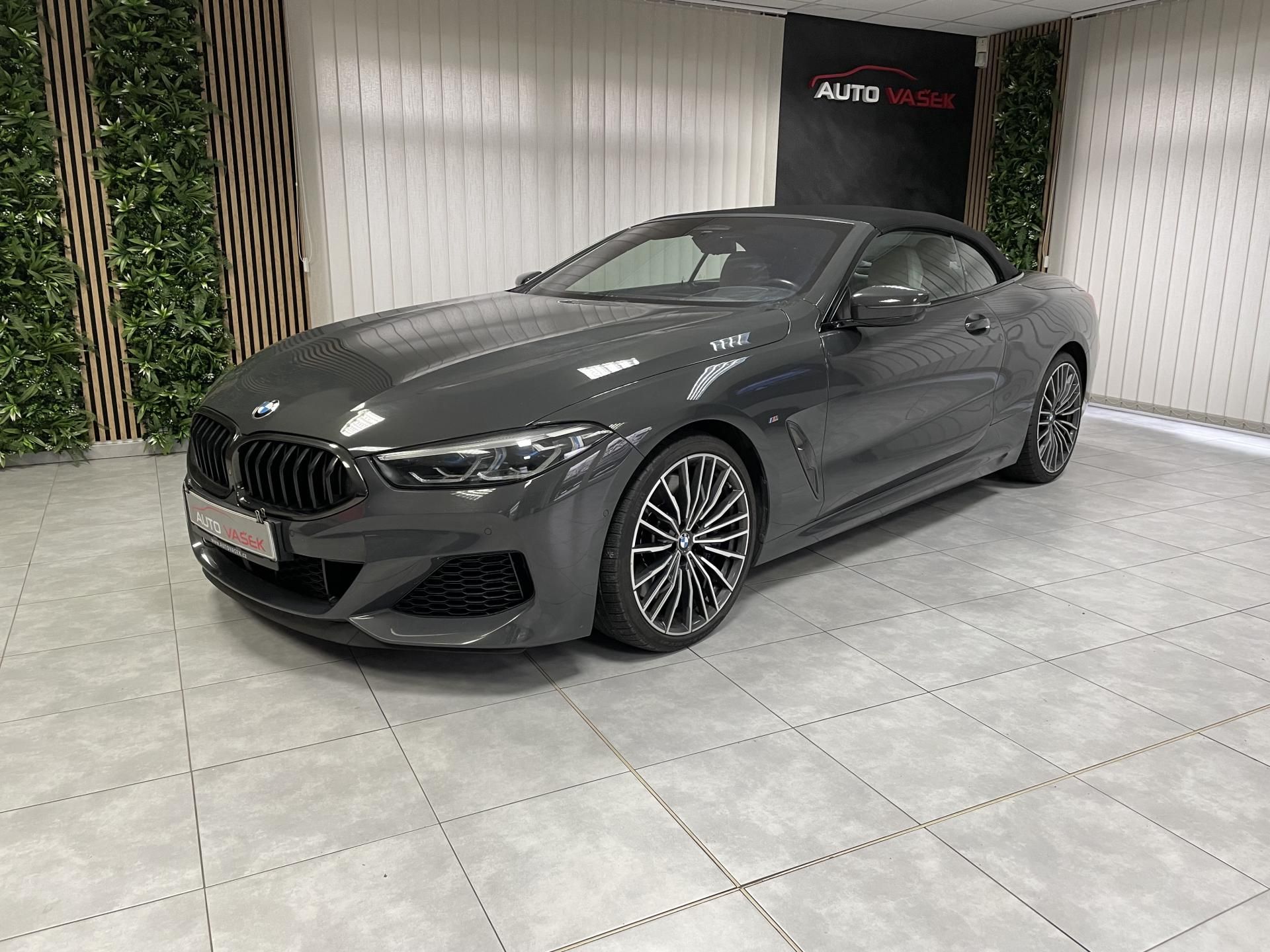 BMW Řada 8, M850i xDrive Laser REZERVACE - fotka 3