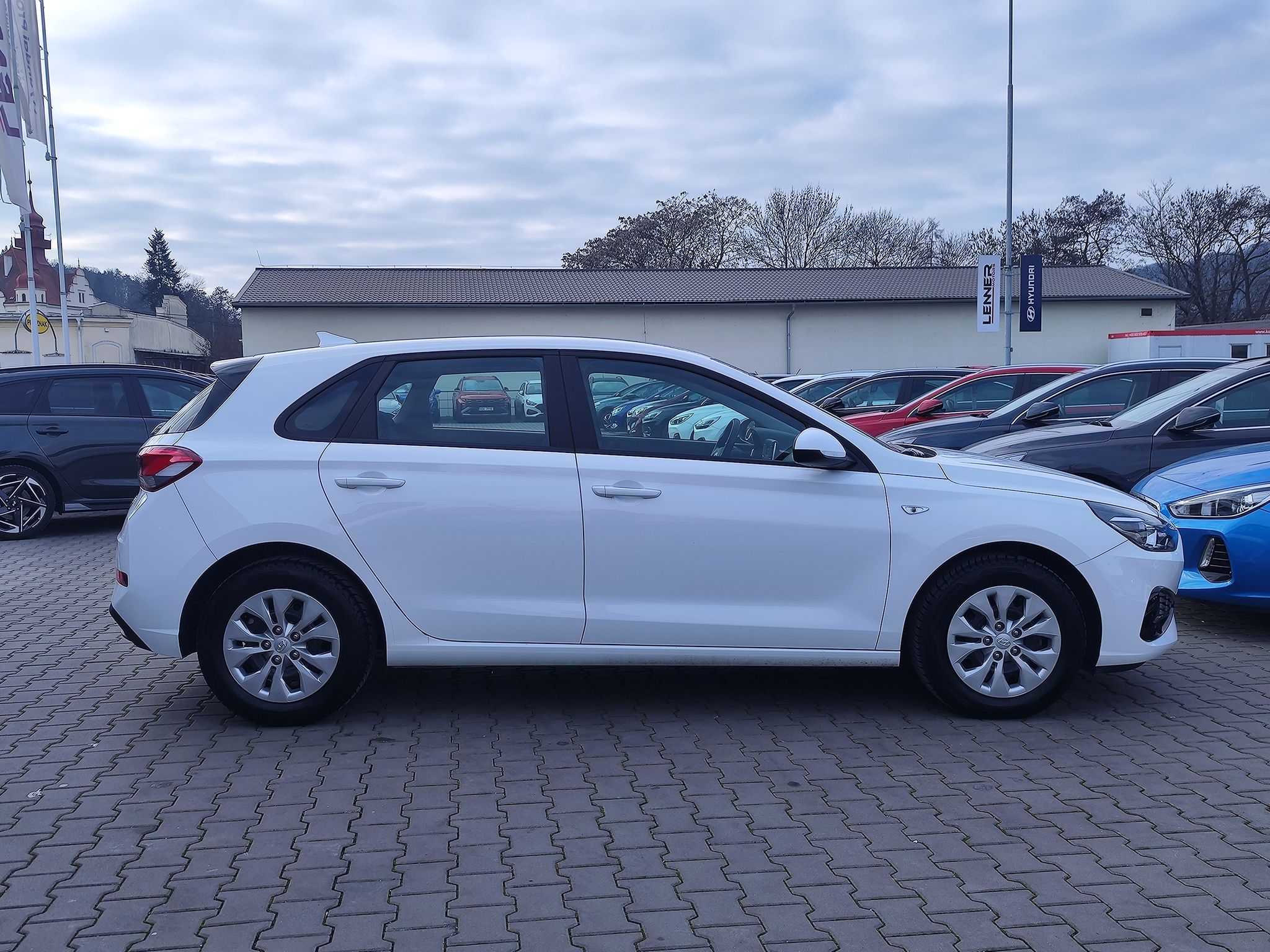 Hyundai i30, 1.5i/81kW Start Plus - fotka 4