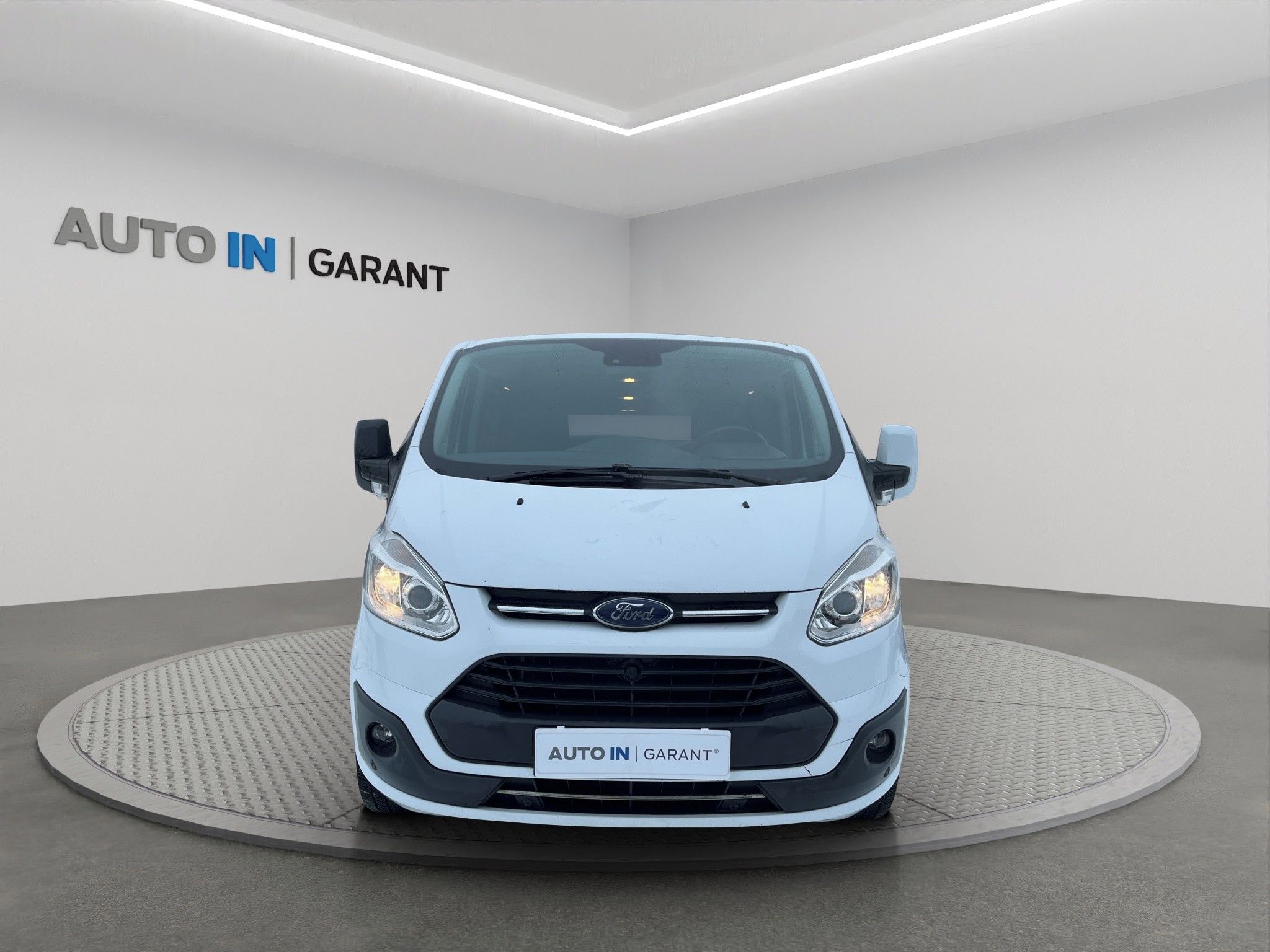 Ford Tourneo Custom, 2.0 96kw, 1.maj, ČR, tažné, DP - fotka 2