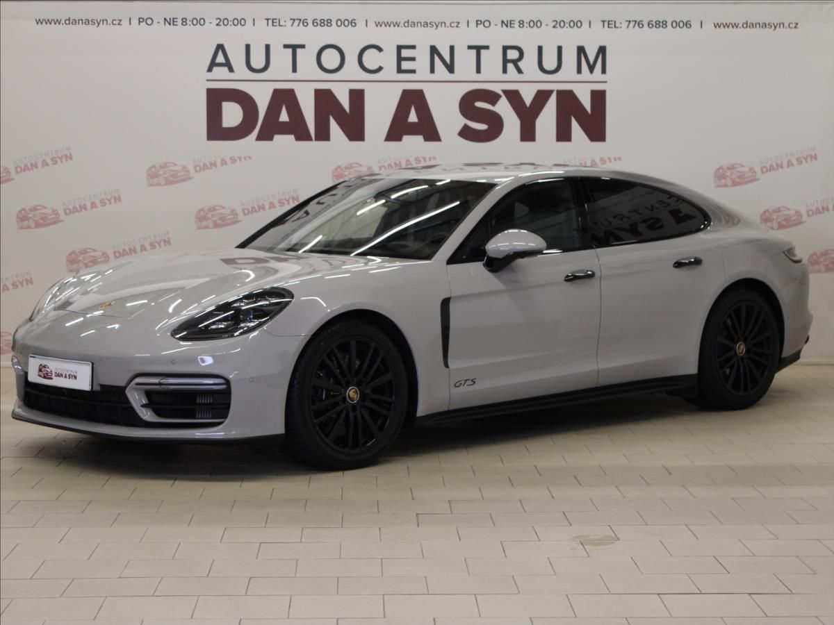 Porsche Panamera, 4,0 GTS 368 kW ZÁNOVNÍ STAV