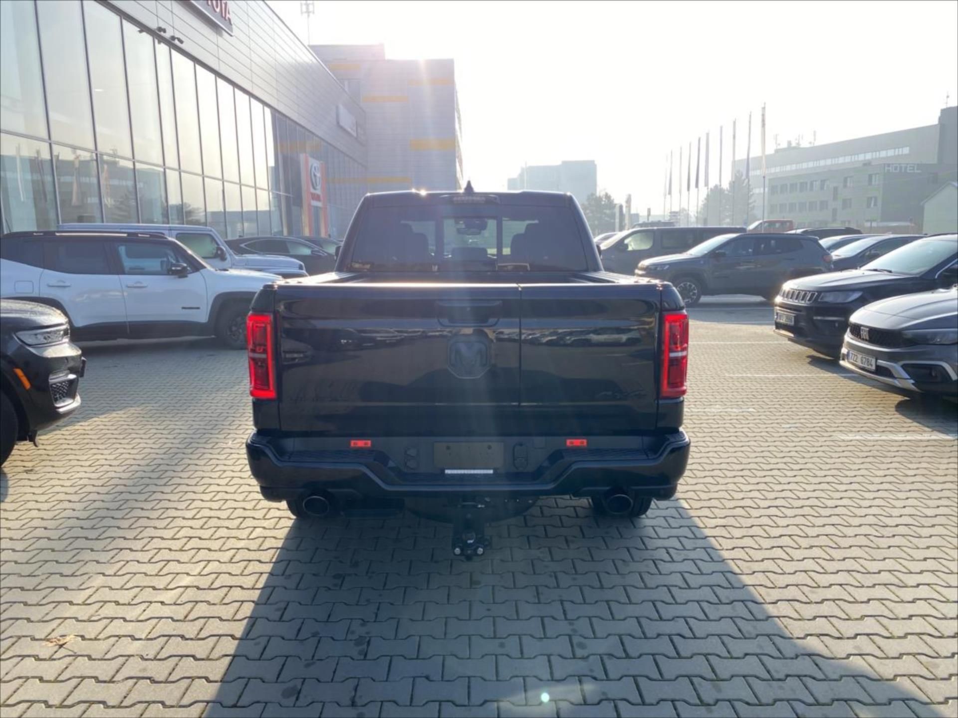 Dodge Ram, 3,0 R6  Limited Night - fotka 4