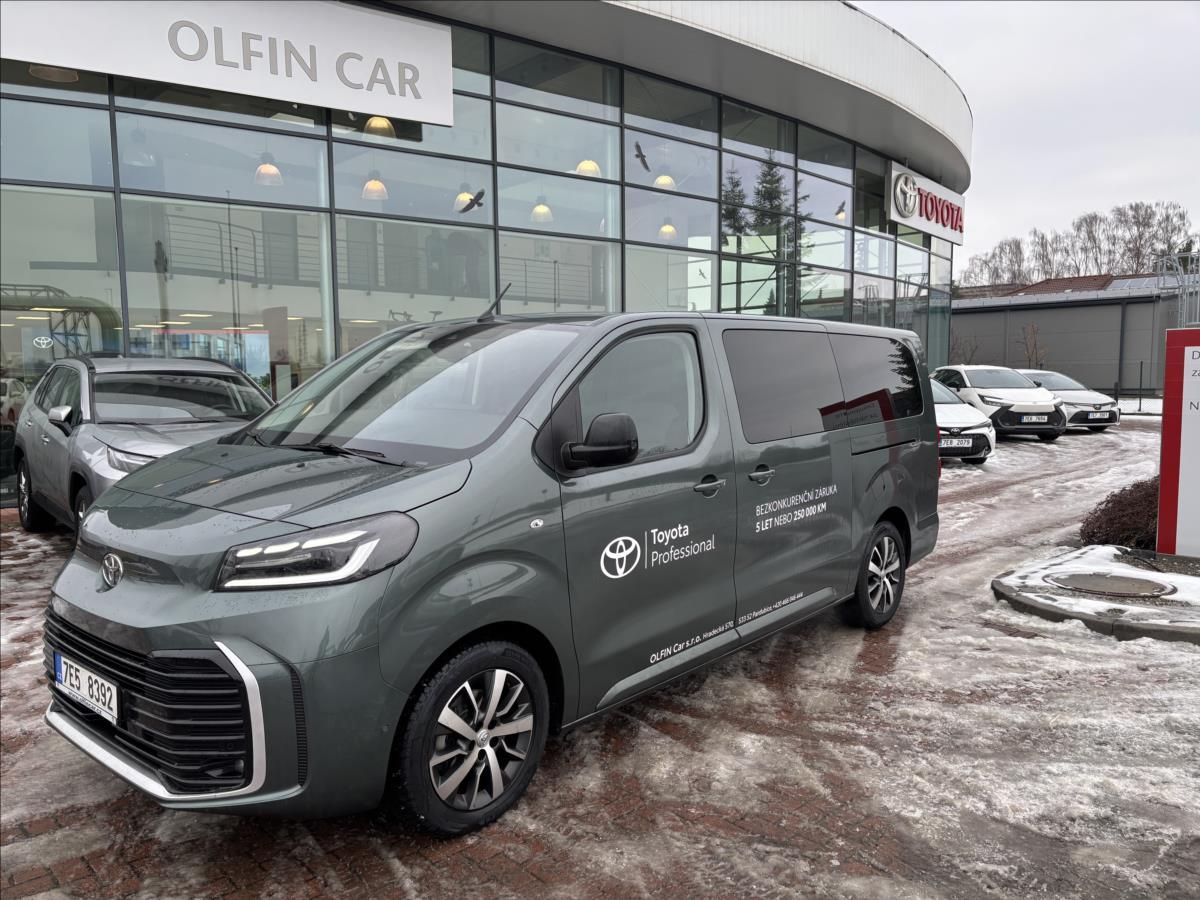 Toyota Proace, 2,0 Family 8S Webasto - fotka 2