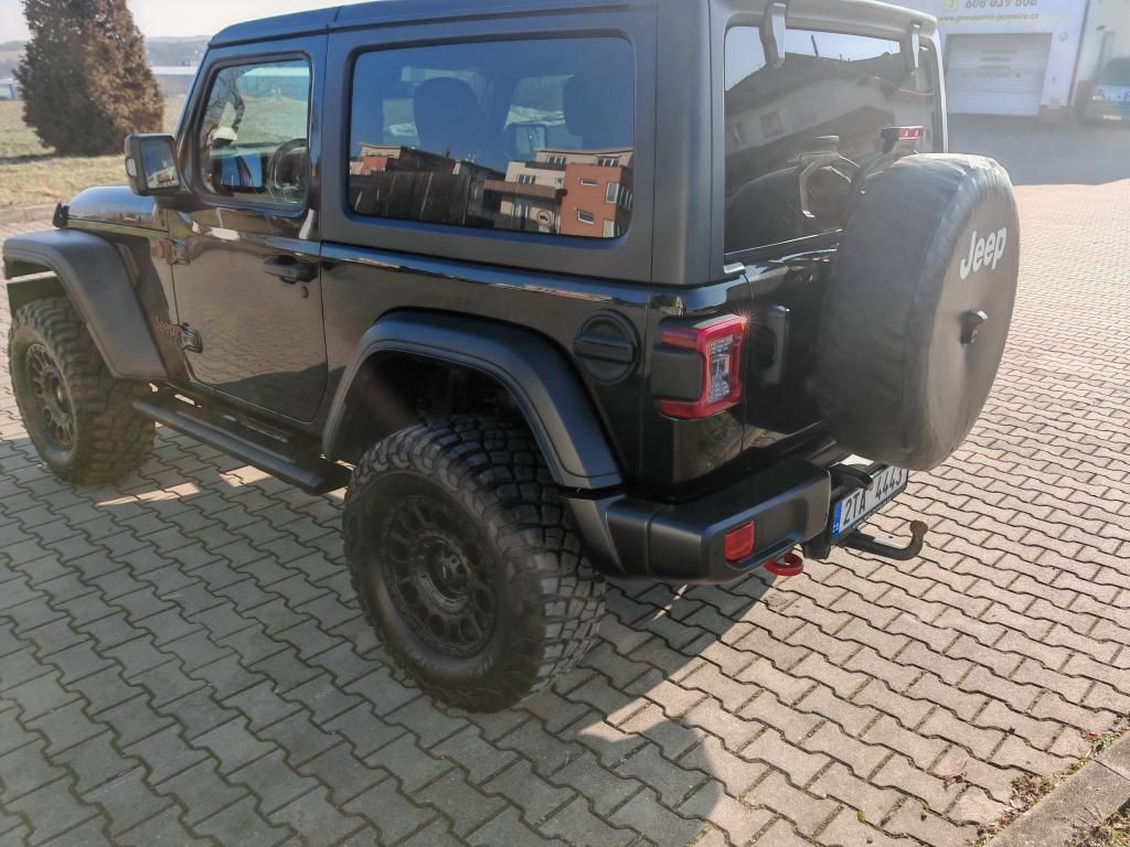Jeep Wrangler, 2.0T Rubicon,CZ,Naviják - fotka 4