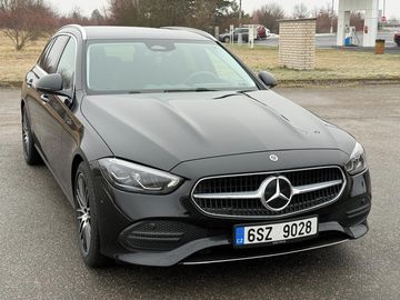 220 d 4MATIC kombi S206 DPH