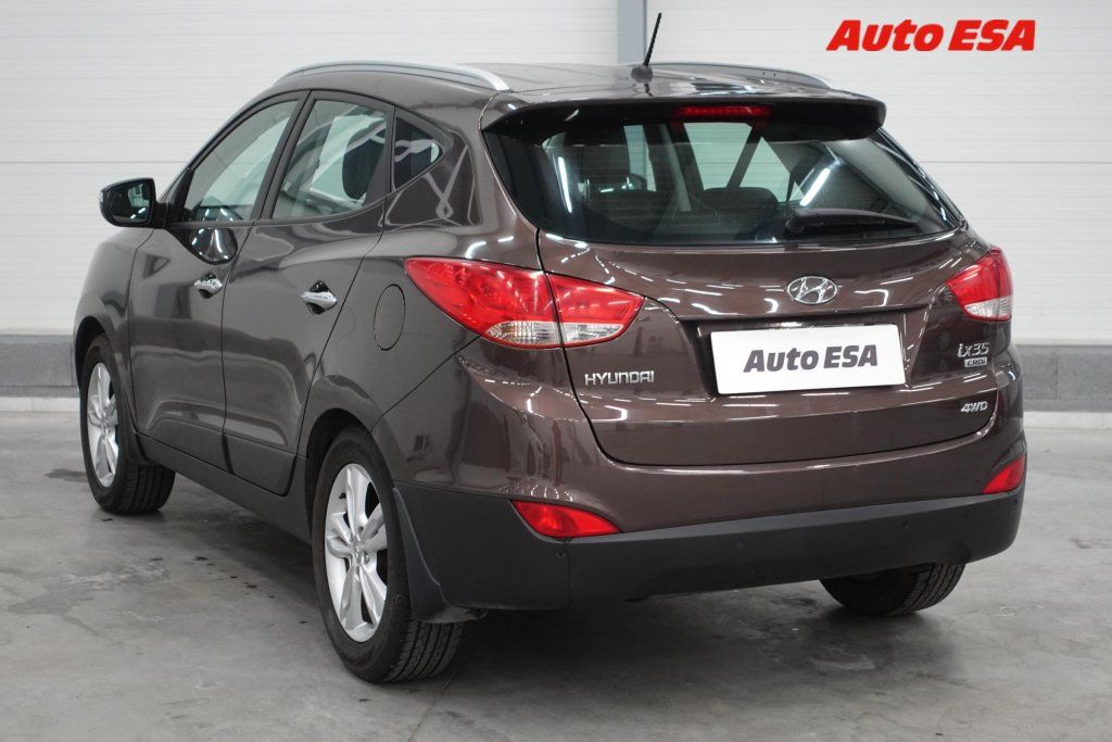 Hyundai ix35, 2.0 CRDi,STK10/27 - fotka 6