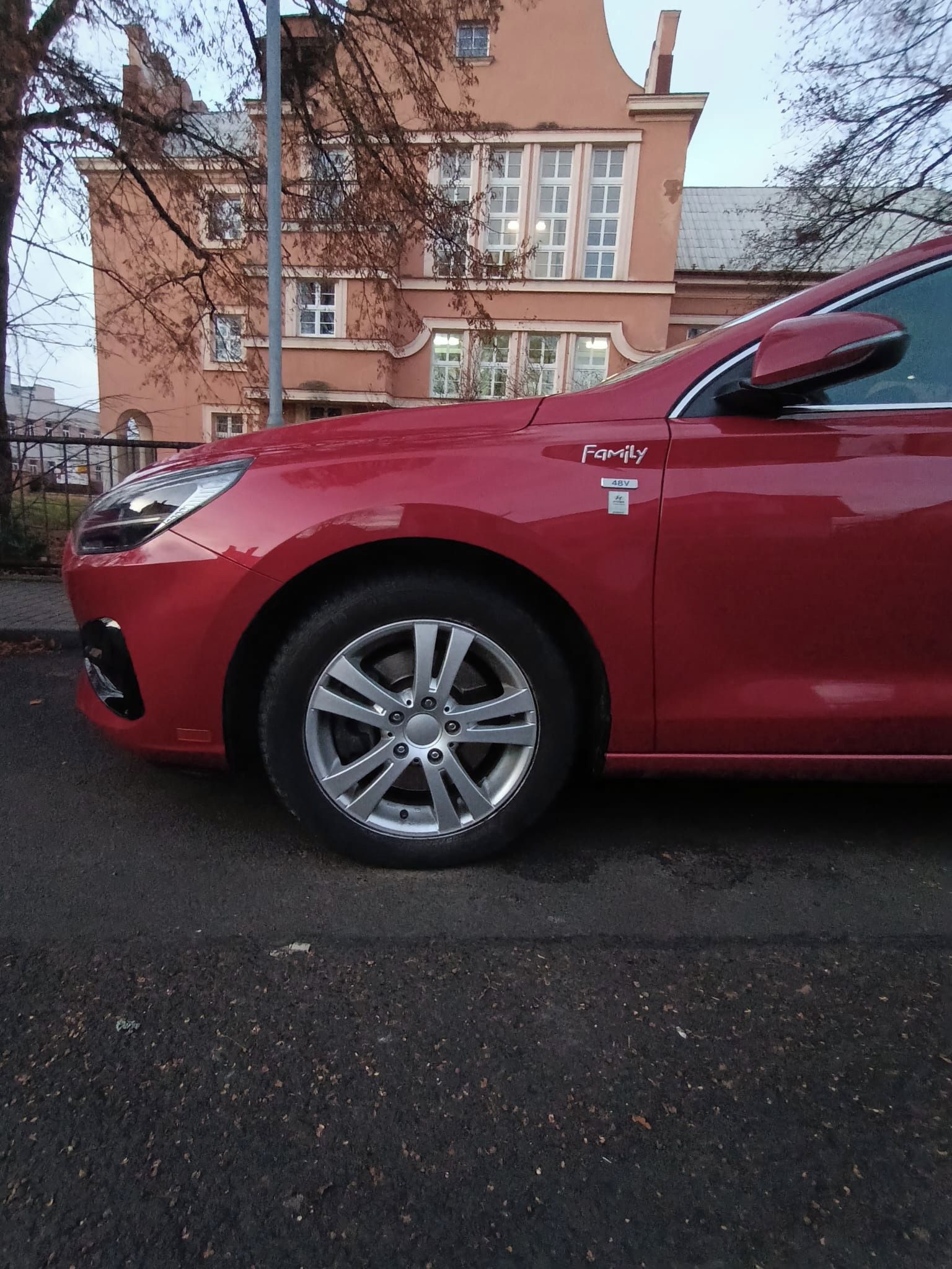 Hyundai i30, 1.5 T-GDI MHEV FAMILY - fotka 5