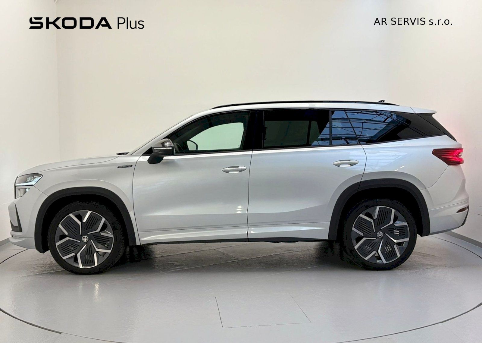 Škoda Kodiaq, Sportline 2.0TDI/142kW 4X4 7DS - fotka 3