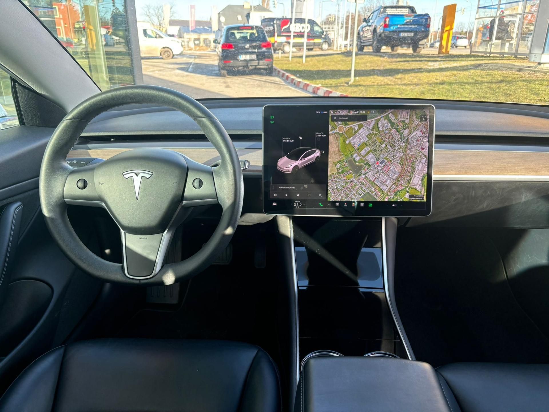 Tesla Model 3, SR Plus 60kWh 1.Maj TZ - fotka 6