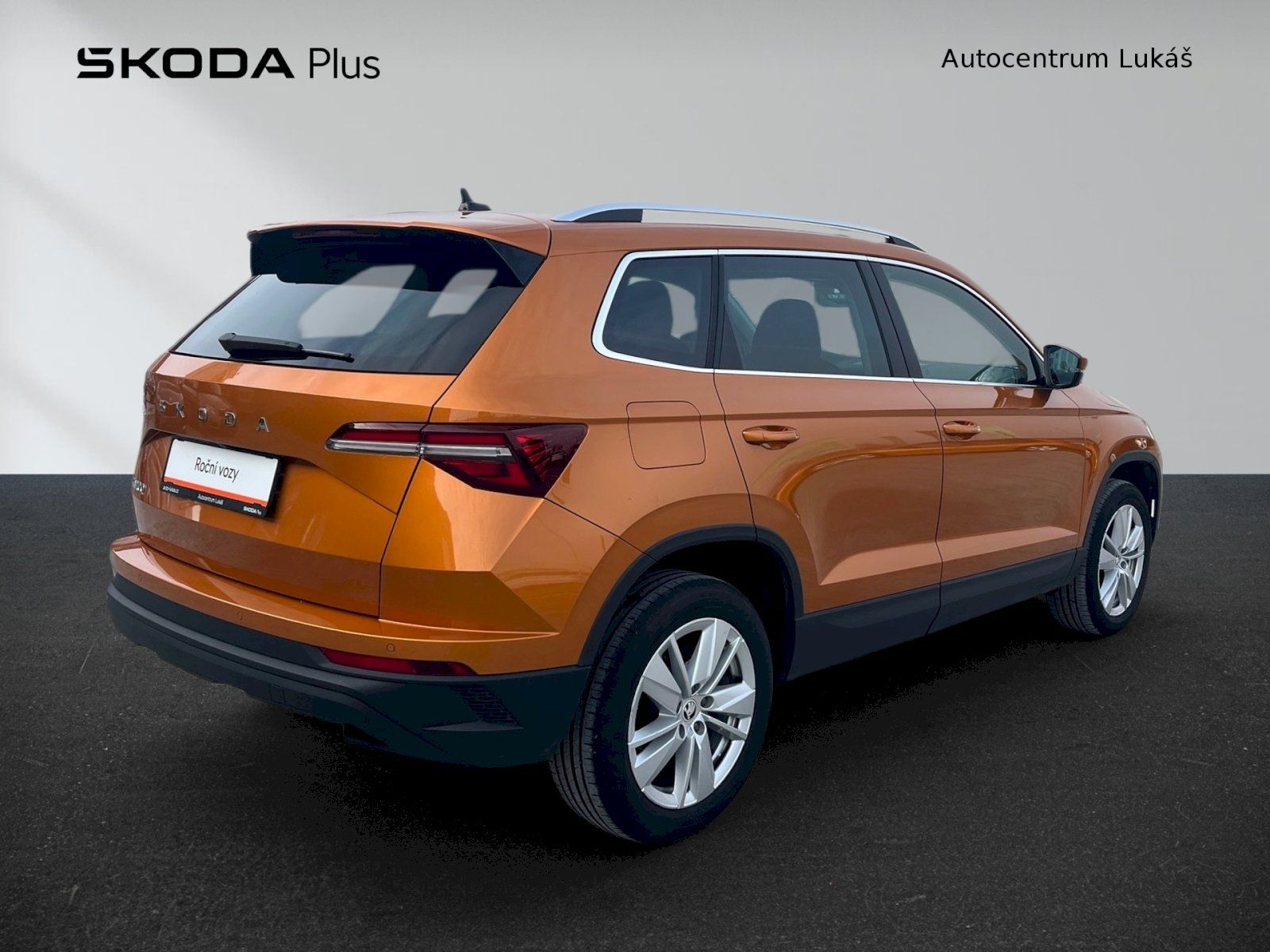 Škoda Karoq, TOP SELECTION 1.5 TSI 110 kW - fotka 2