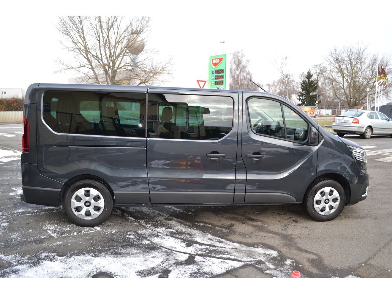 Renault Trafic, L2 Equilibre Blue dCi 150 EDC - fotka 6