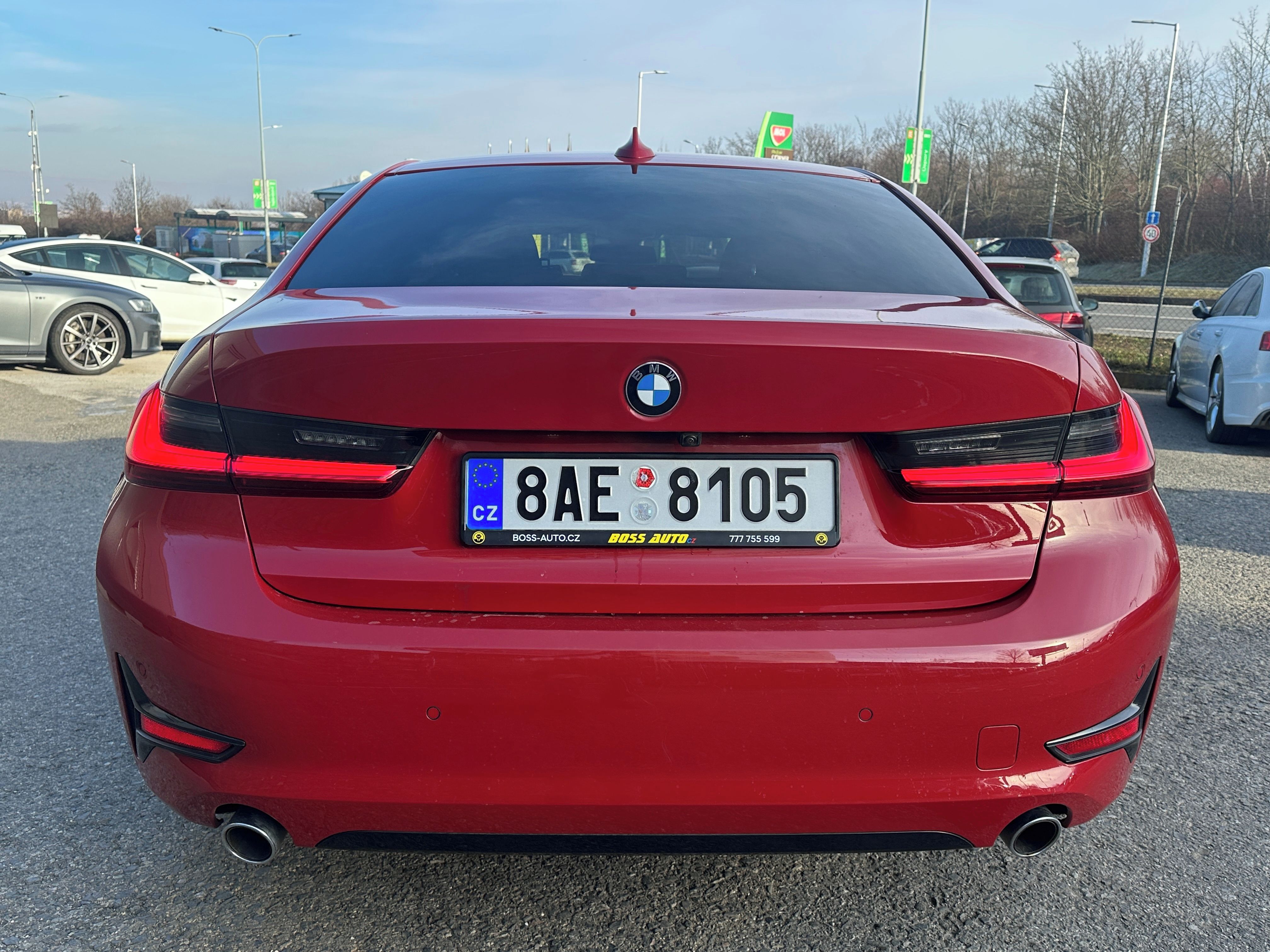 BMW Řada 3, BMW 318D 2020 - fotka 5