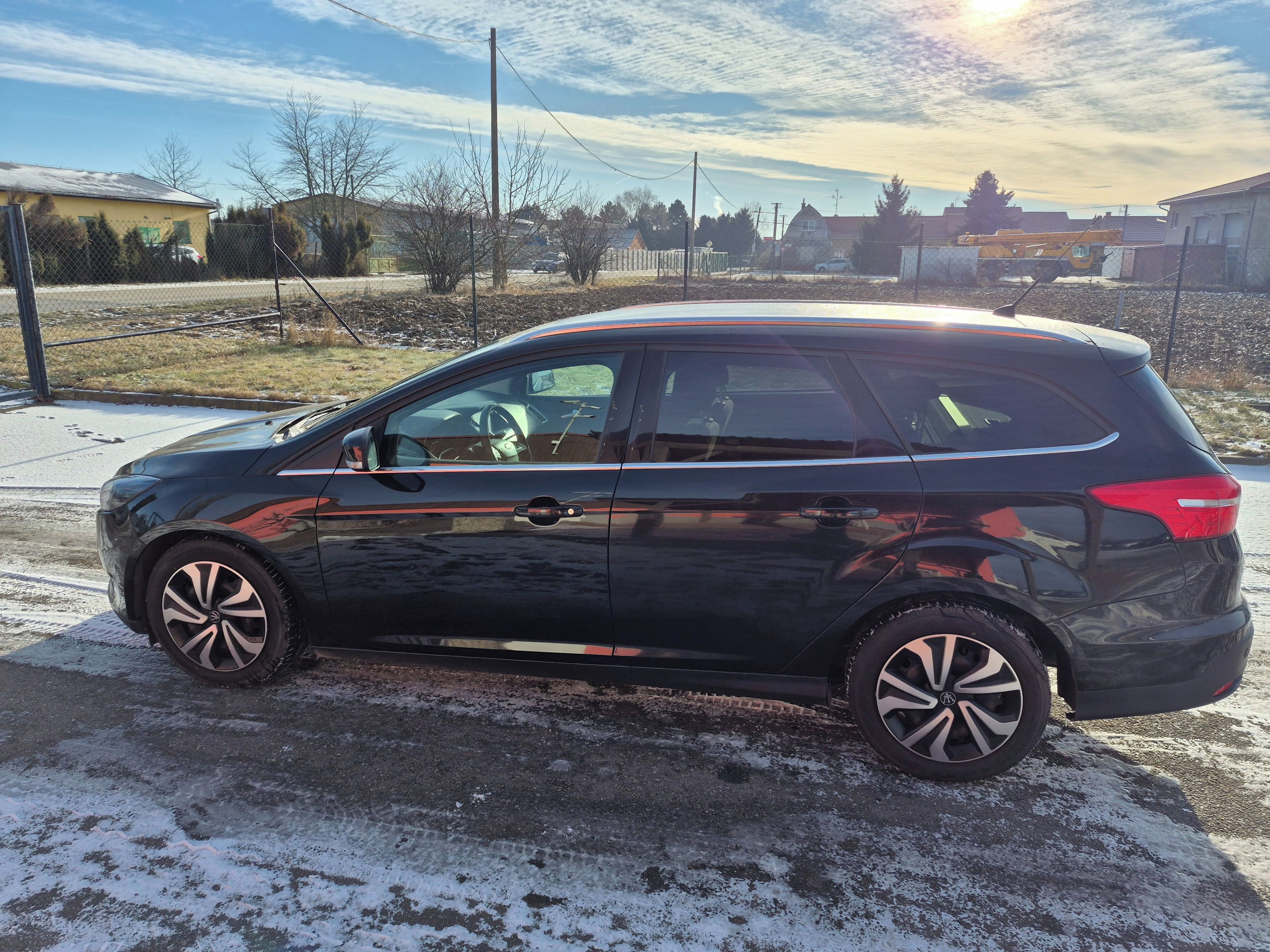Ford Focus, 2,0TDCI, 110kW, navigace - fotka 6
