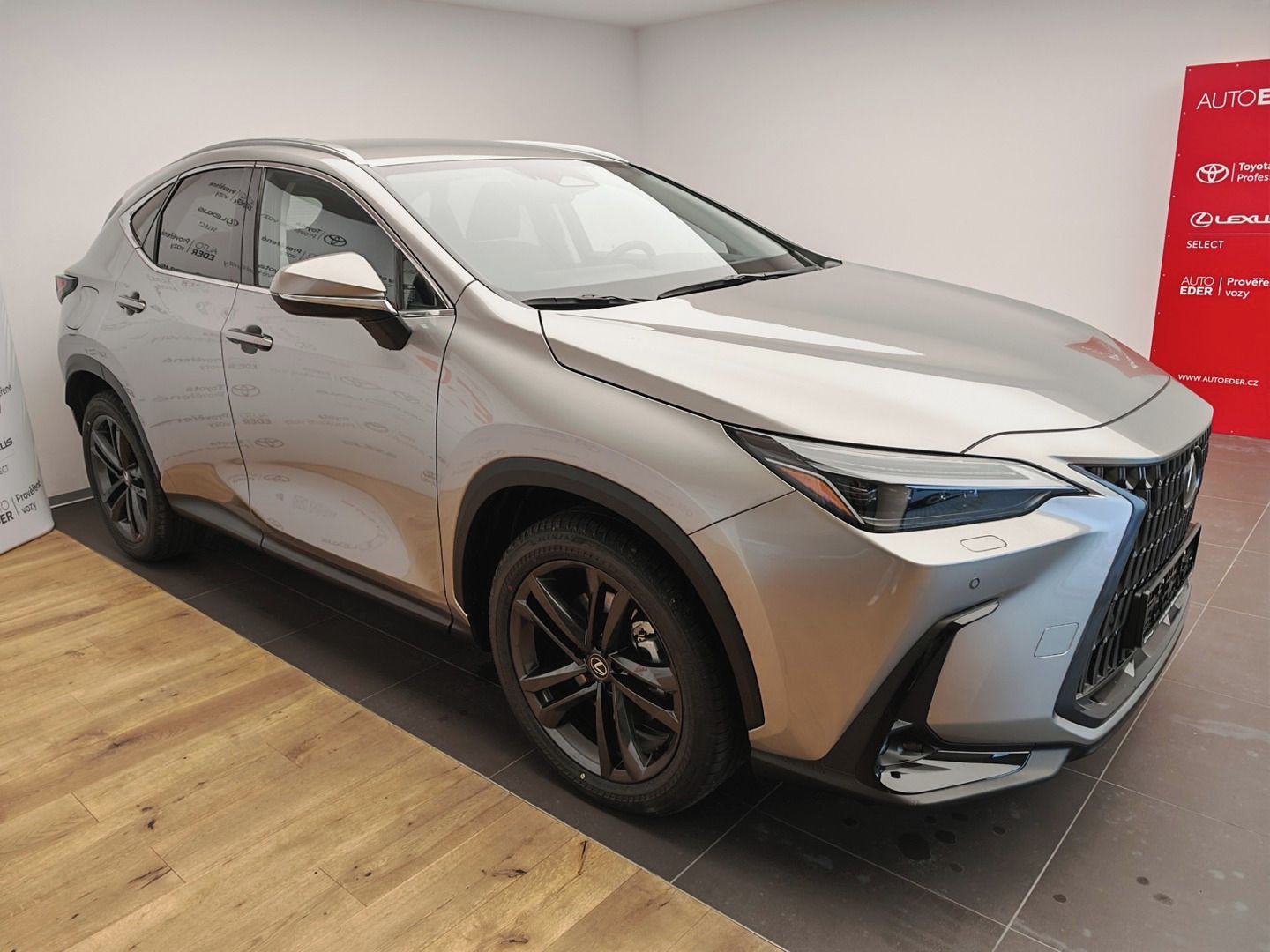 Lexus NX 450h, 450h+ Executive TOP - fotka 3