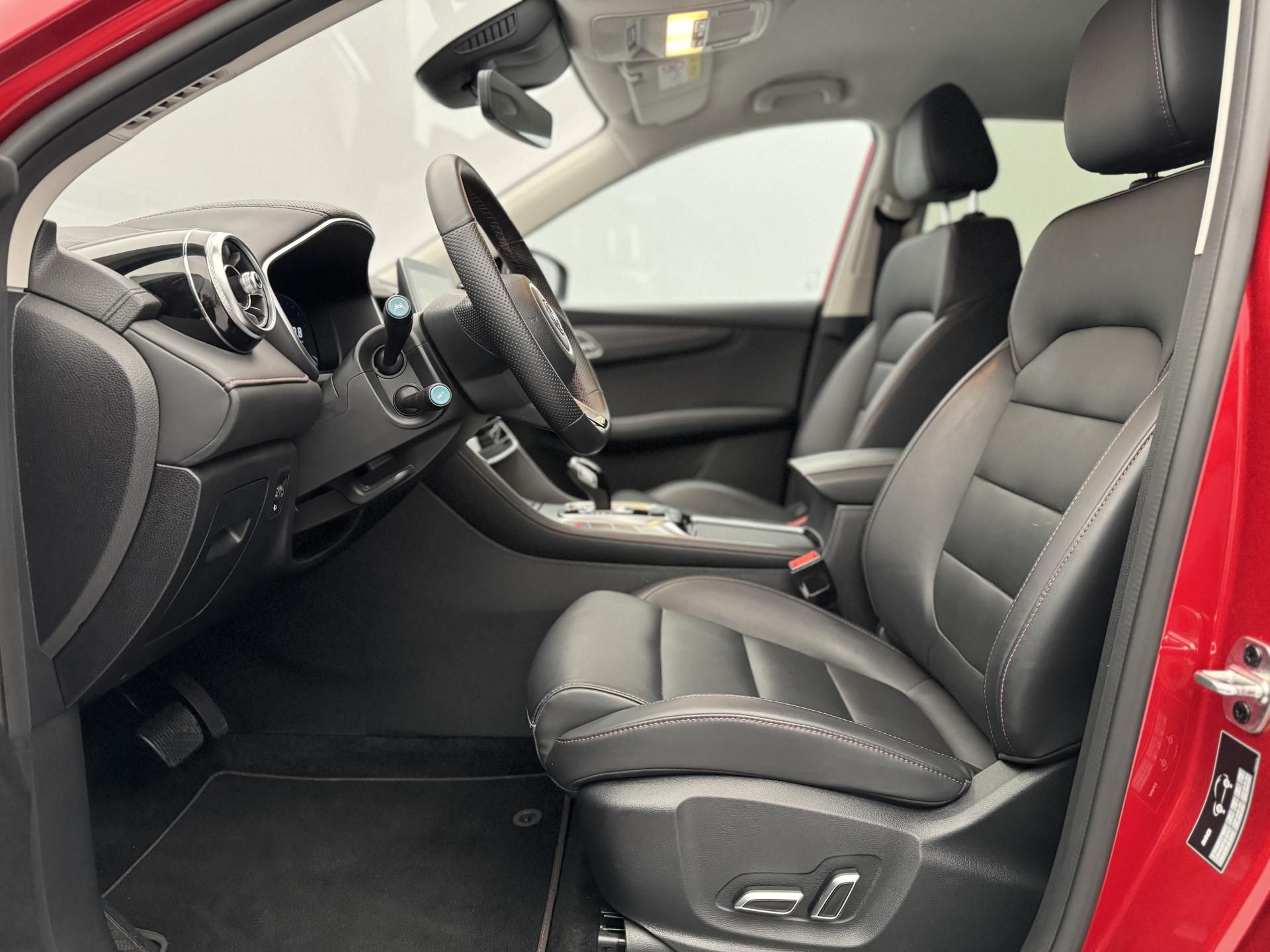 MG HS, 1.5 TGI EXCITE AUT CZ 1.maj. - fotka 4