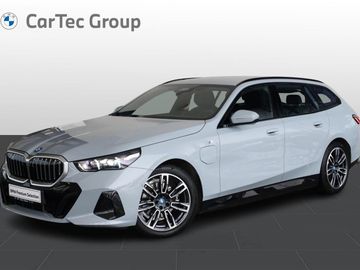 530e xDrive Touring