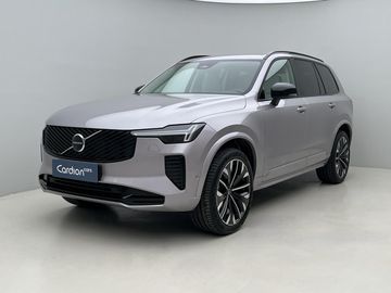B5 AWD DARK PLUS AUT