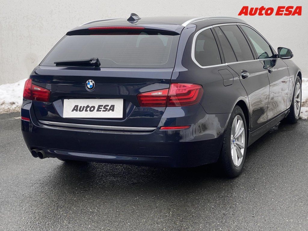 BMW Řada 5, 2.0i 528i xDrive,LuxuryLine - fotka 4