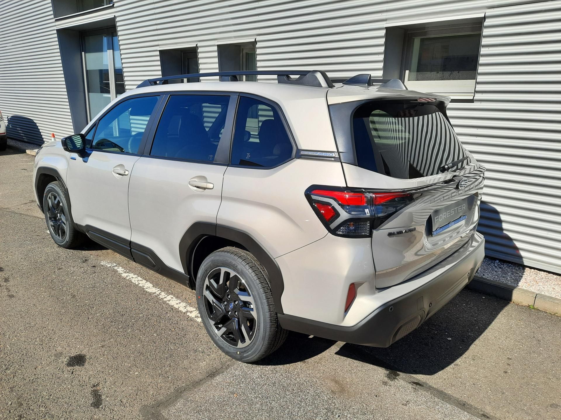 Subaru Forester, NOVÝ FORESTER 2,0i COMFORT - fotka 4