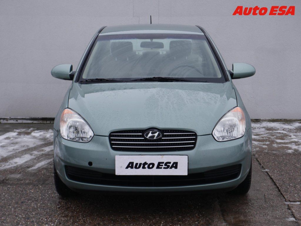 Hyundai Accent, 1.5 CRDi,1.maj,ČR,TZ - fotka 2