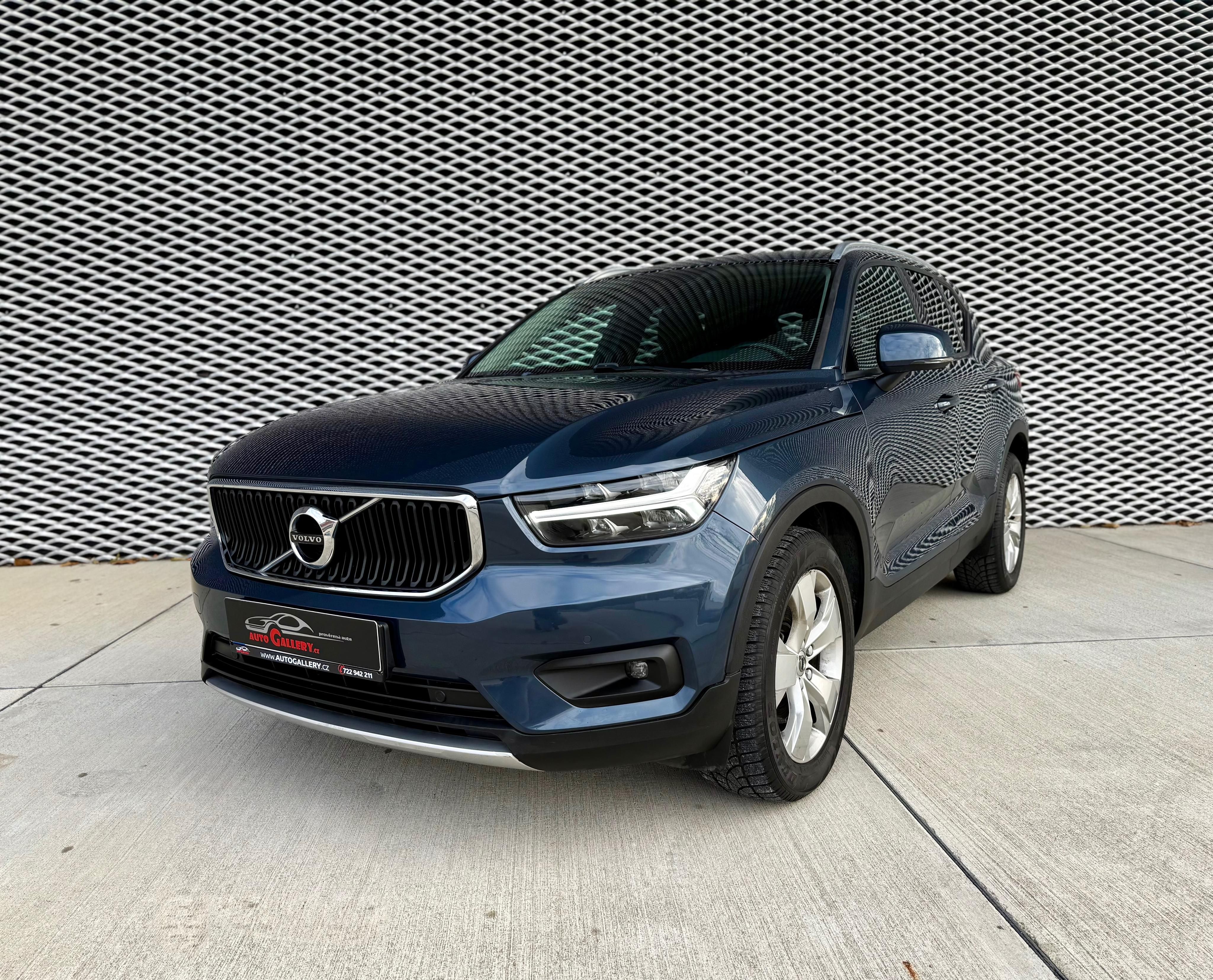 Volvo XC40, 2.0 B4 MOMENTUM PRO AWD AT 145 - fotka 2