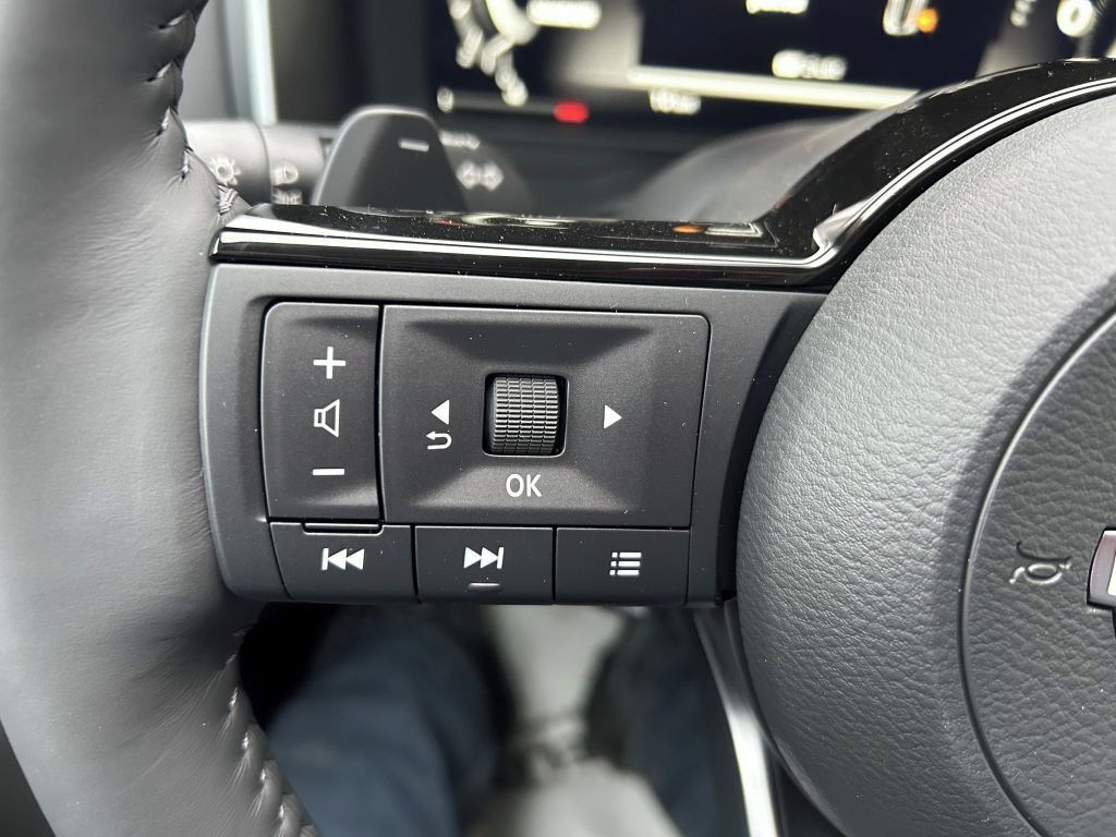 Nissan Qashqai, 1.3DIG-T 158k AT N-Conn Cold - fotka 6