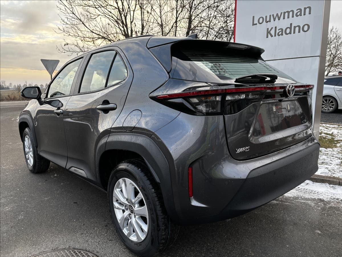 Toyota Yaris Cross, 1,5 1.5HEV 116k  Comfort 4x2 - fotka 3