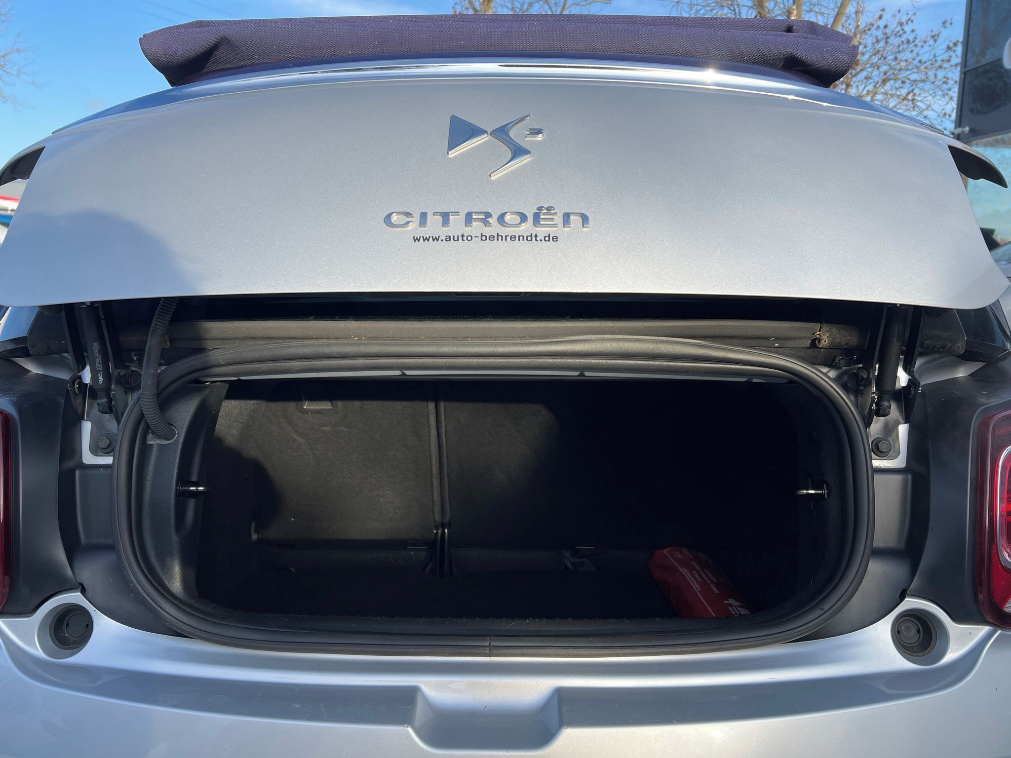 Citroën DS3, 1.6 155k ZÁRUKA SERVIS NAVI - fotka 6