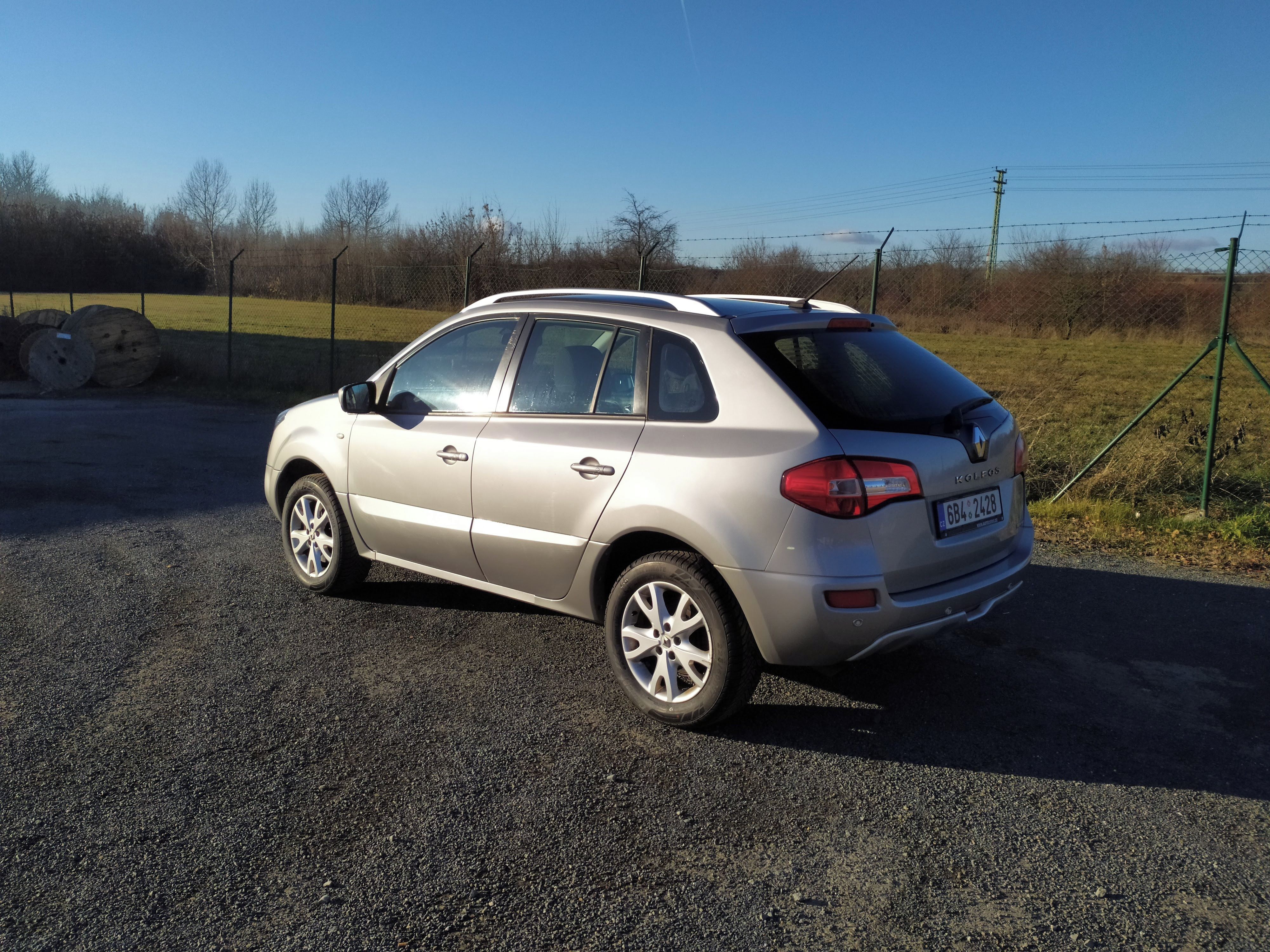 Renault Koleos, 2.0 TD/ 110 kW, 4x4 - fotka 2