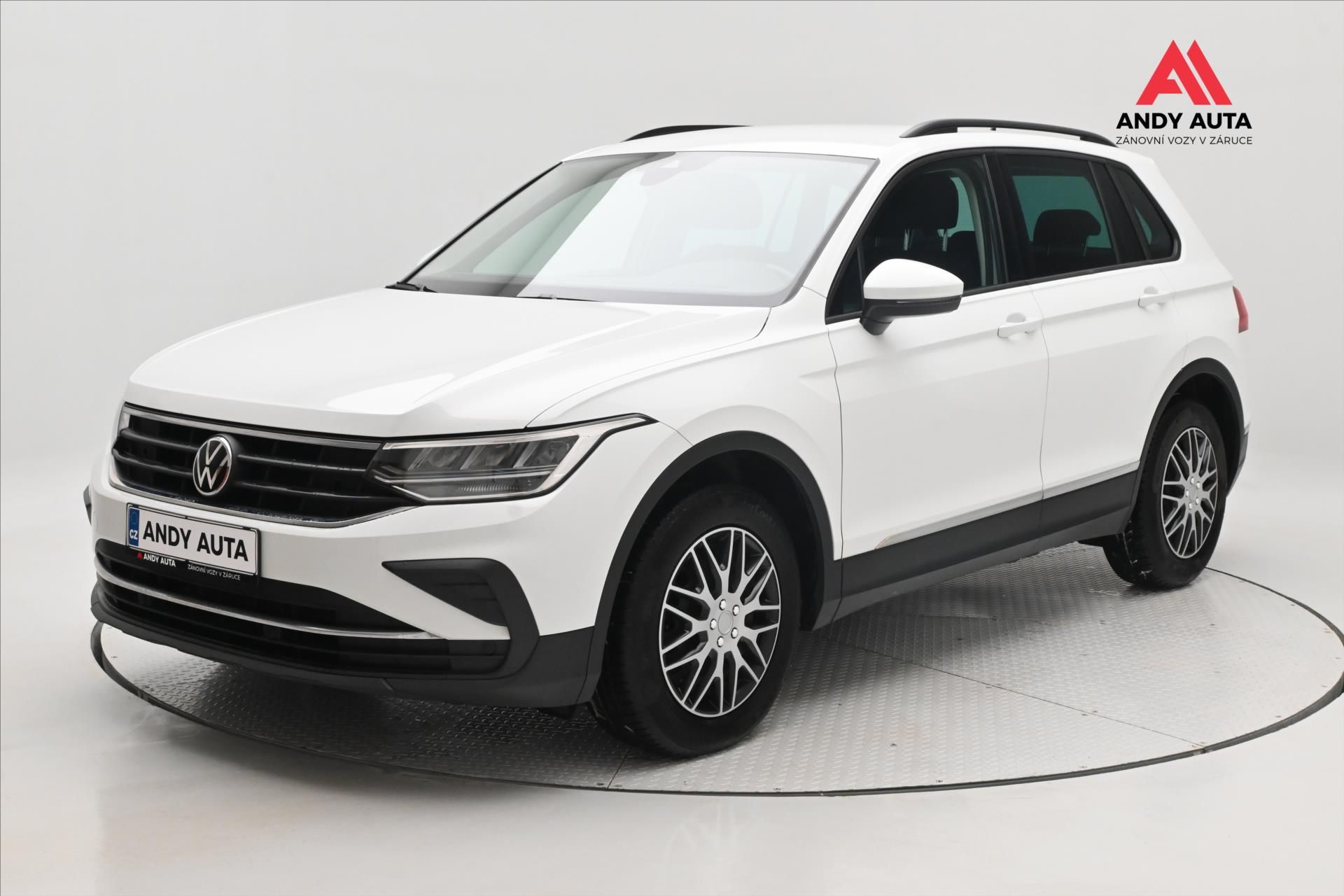Volkswagen Tiguan, 2,0 TDI 110 kW DSG Life Záruka