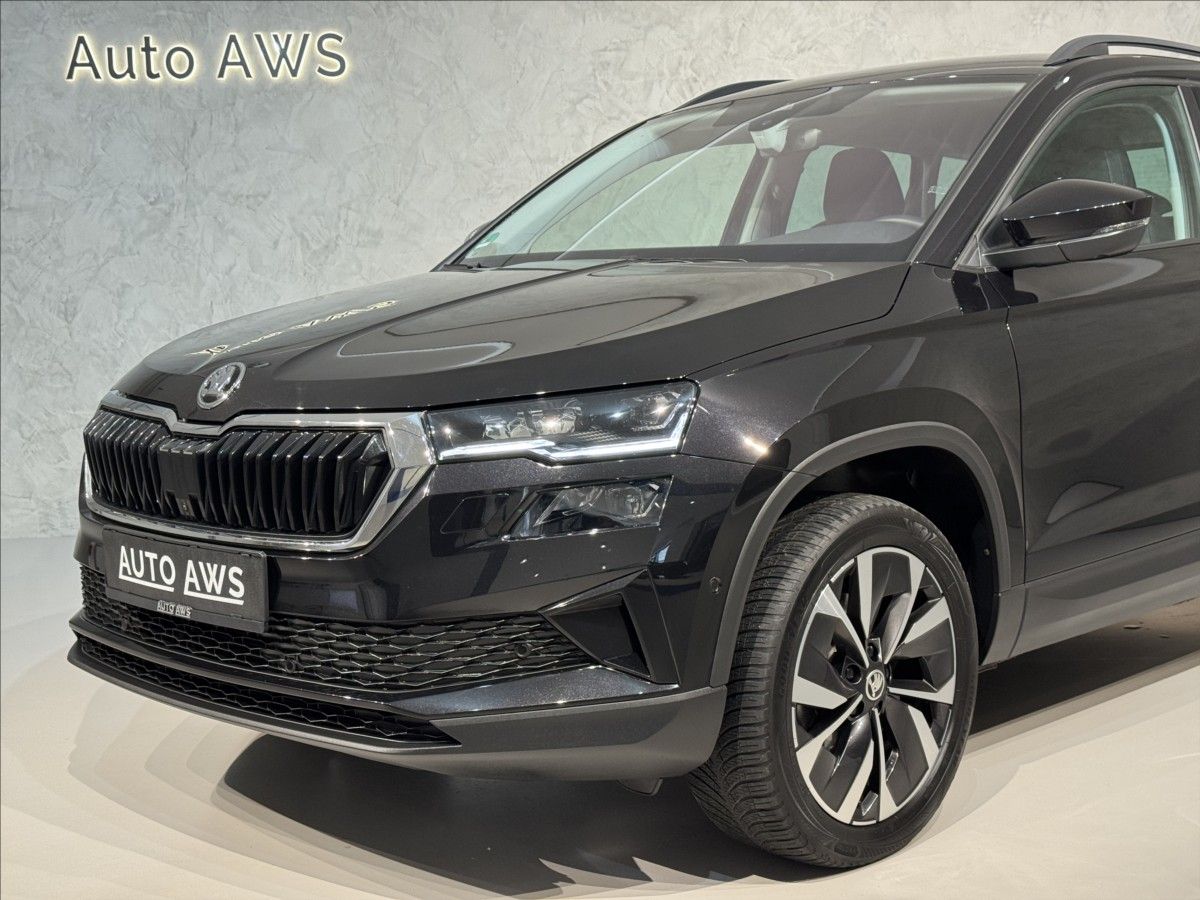 Škoda Karoq, 2,0 TDi  DSG 4x4 Style Virtual - fotka 4