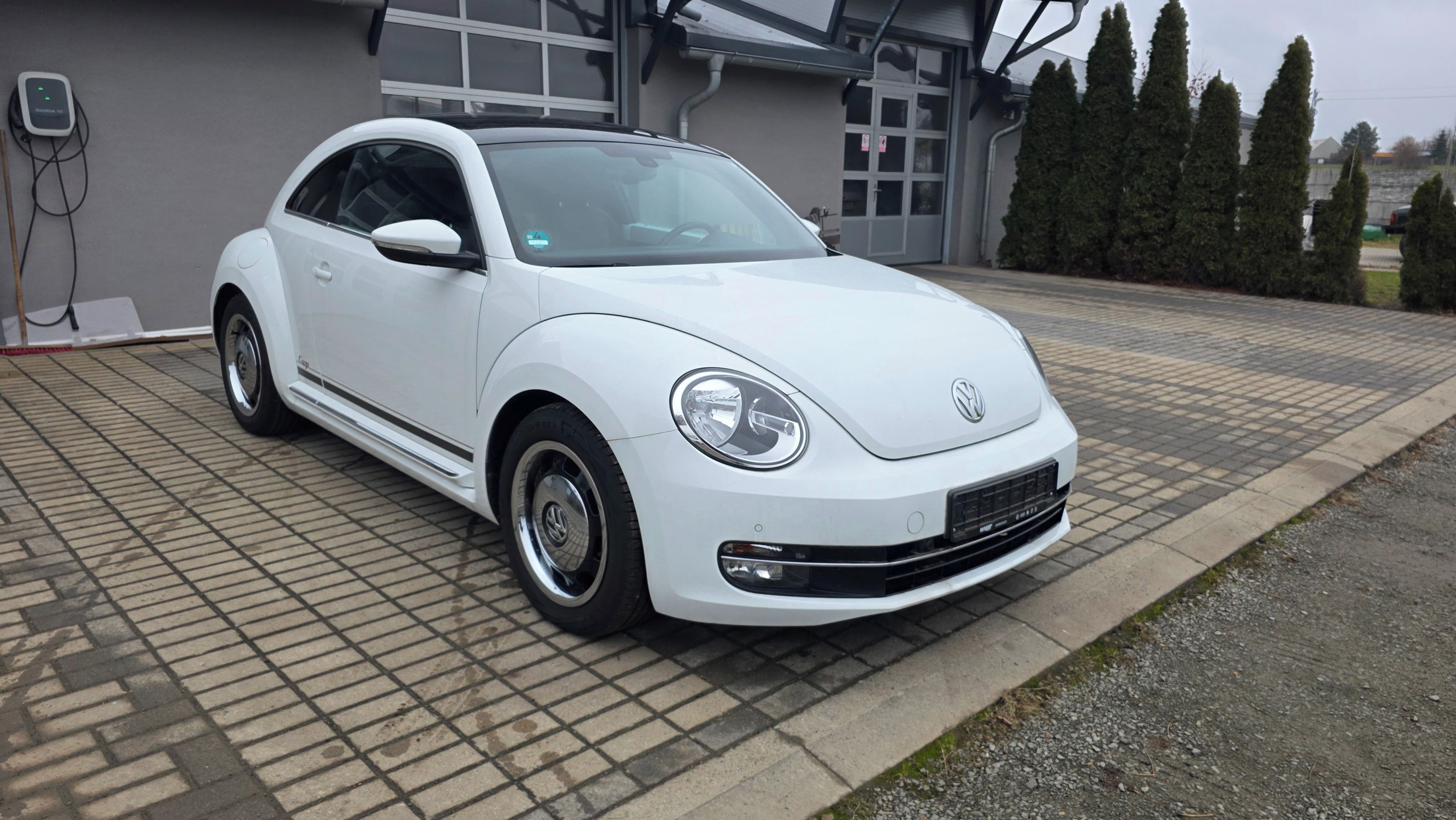 Volkswagen Beetle, edition CUP 1.maj - jako nový