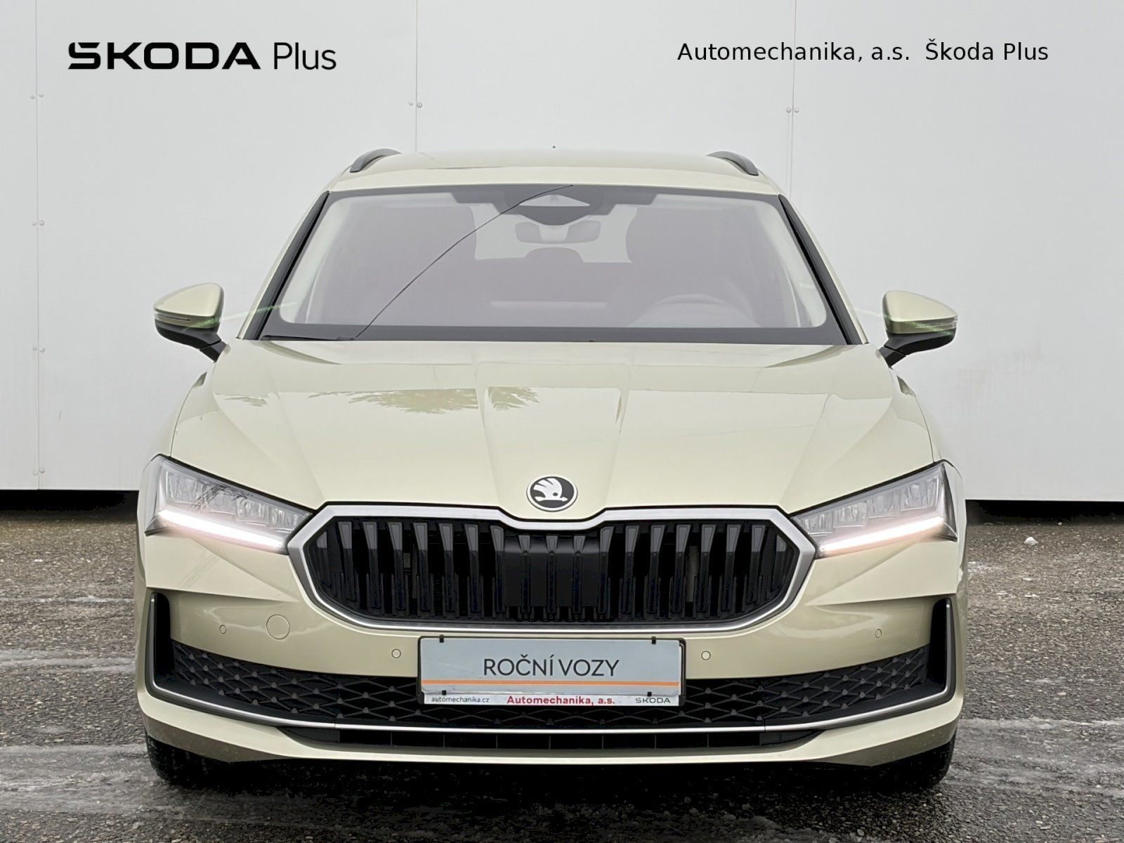 Škoda Superb, Combi DSG 2.0 TDI / 110 kW / S - fotka 4