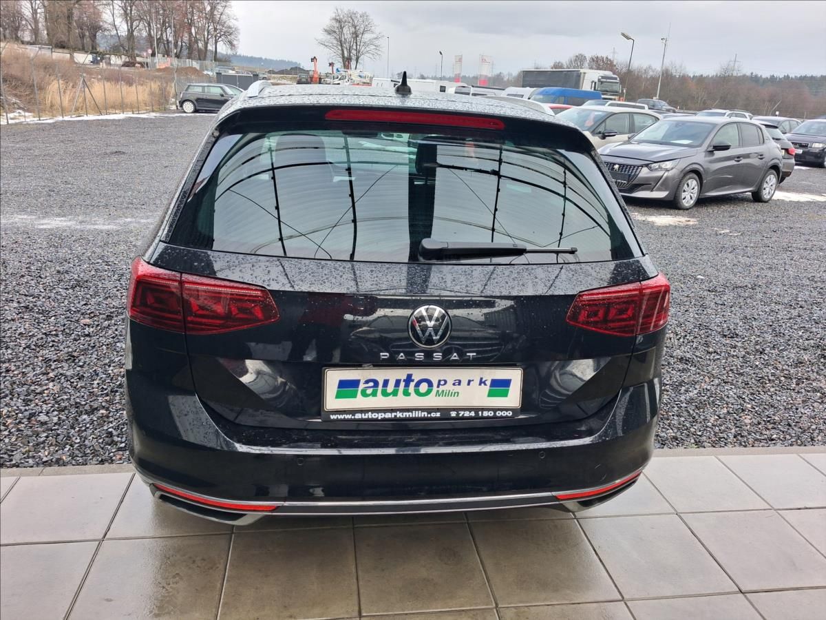 Volkswagen Passat, 2,0 2.0TDi, metrix, DPH - fotka 6
