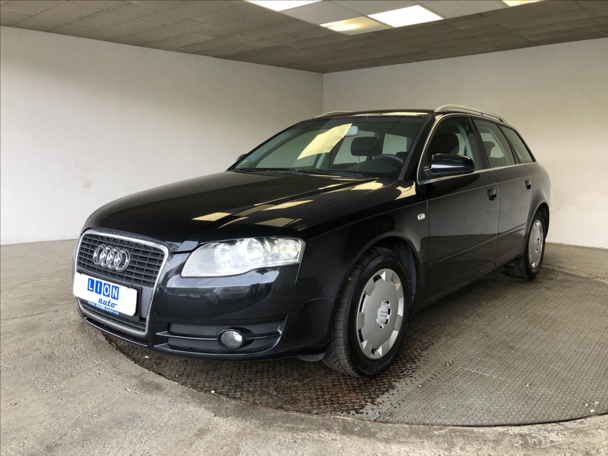 Audi A4 Avant, 1,6 MPI - fotka 3