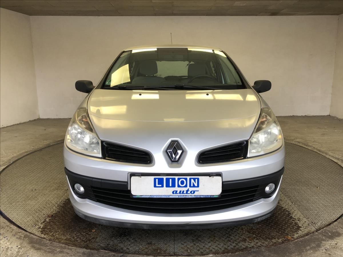 Renault Clio, 1,6 RXE - fotka 2