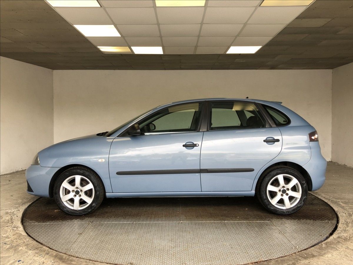 Seat Ibiza, 1,4 16V - fotka 4