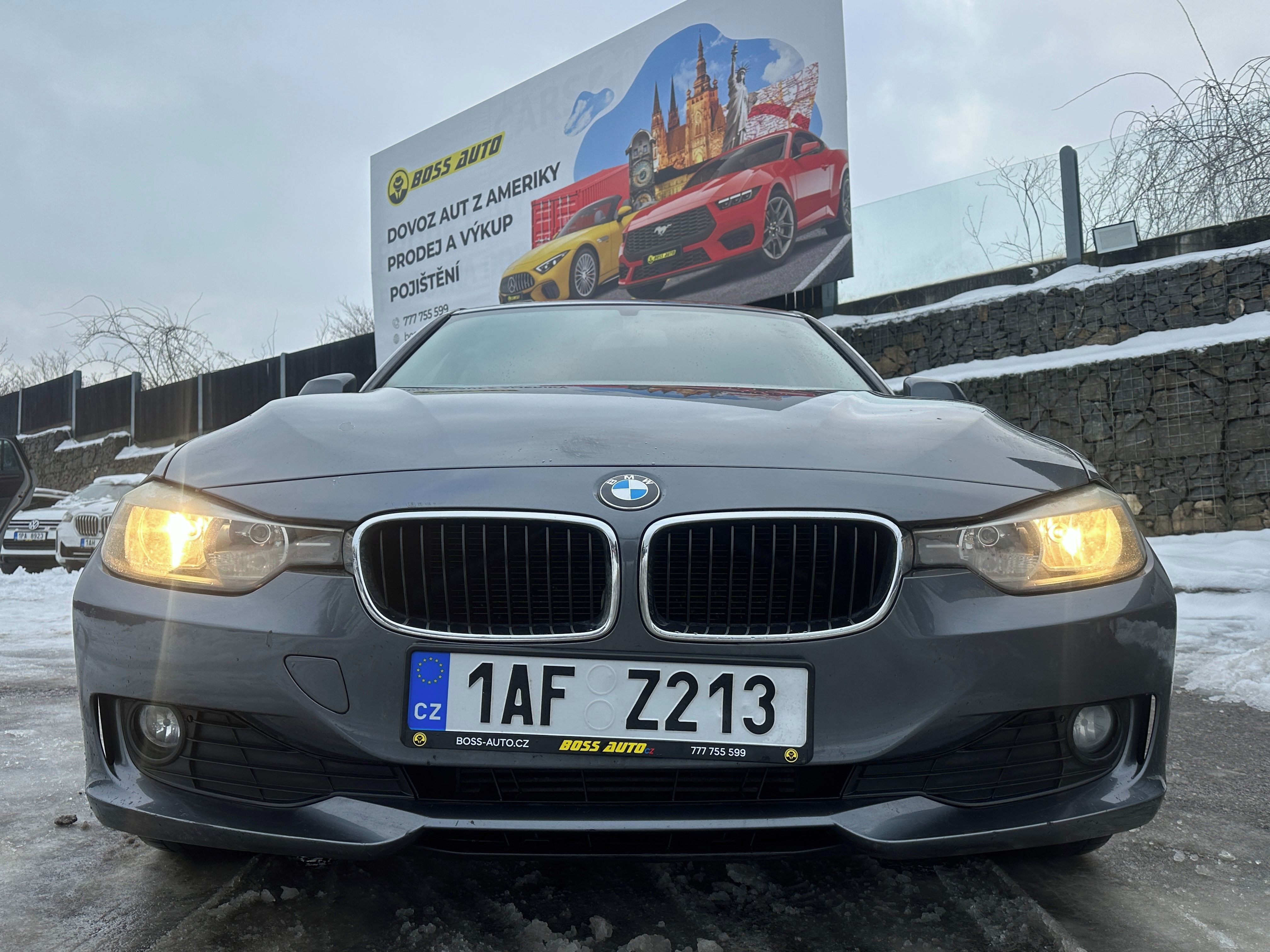 BMW Řada 3, BMW 318D 2014 - fotka 2