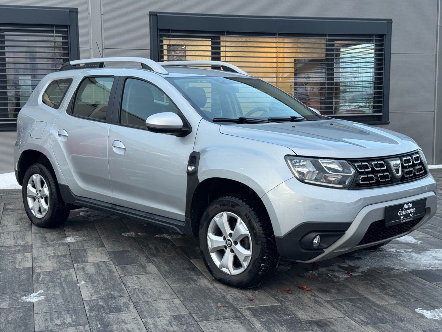 Dacia Duster, 1.3 TCe Essential 96kW - fotka 3