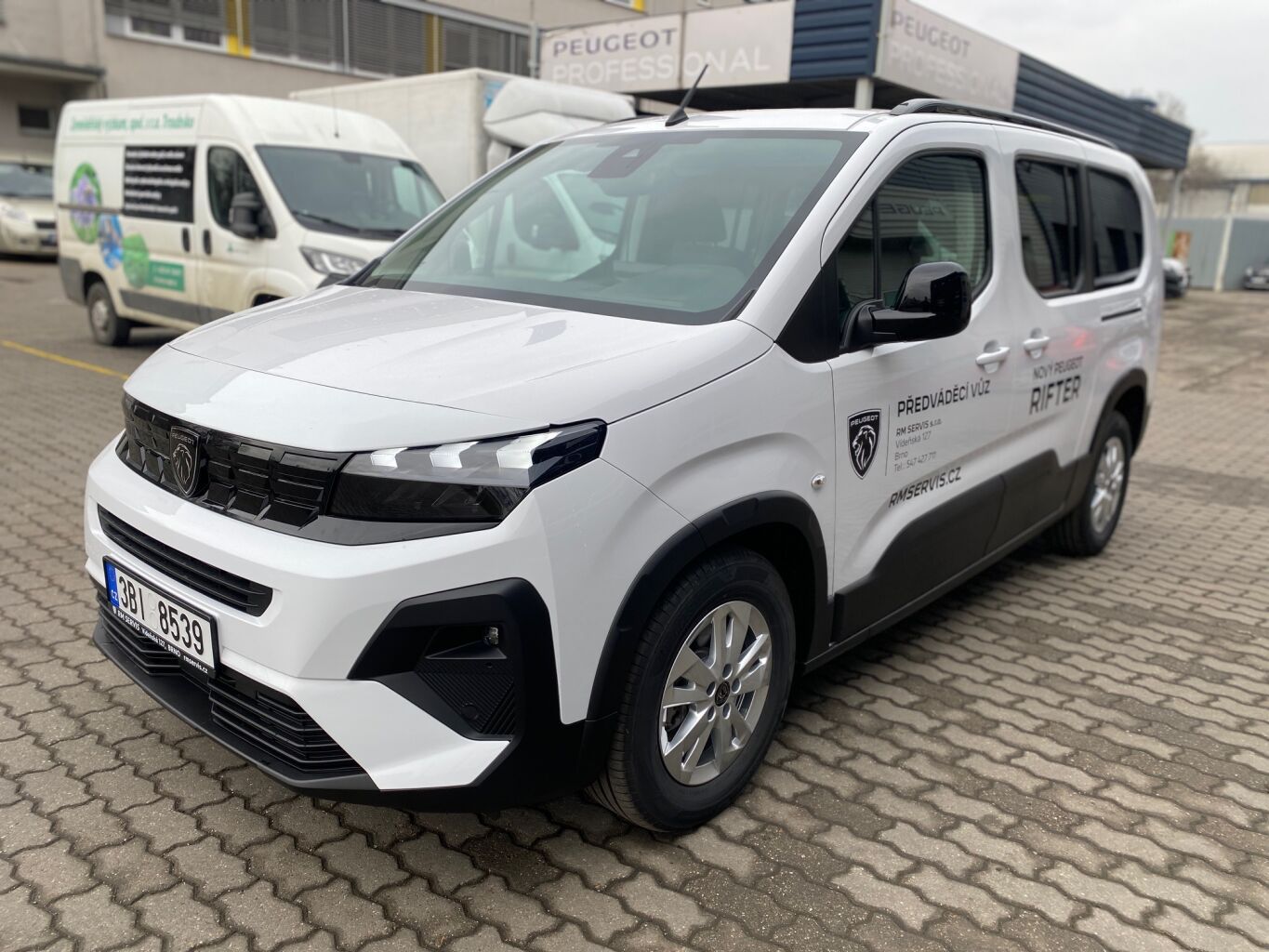Peugeot Rifter, LONG ALLURE BlueHDi 130 EAT8 N - fotka 2