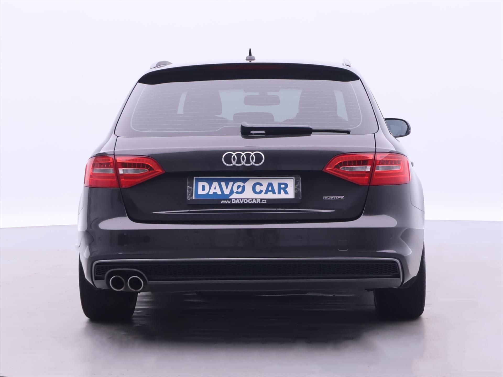 Audi A4, 3,0 TDI 180kW S-Line quattro - fotka 6